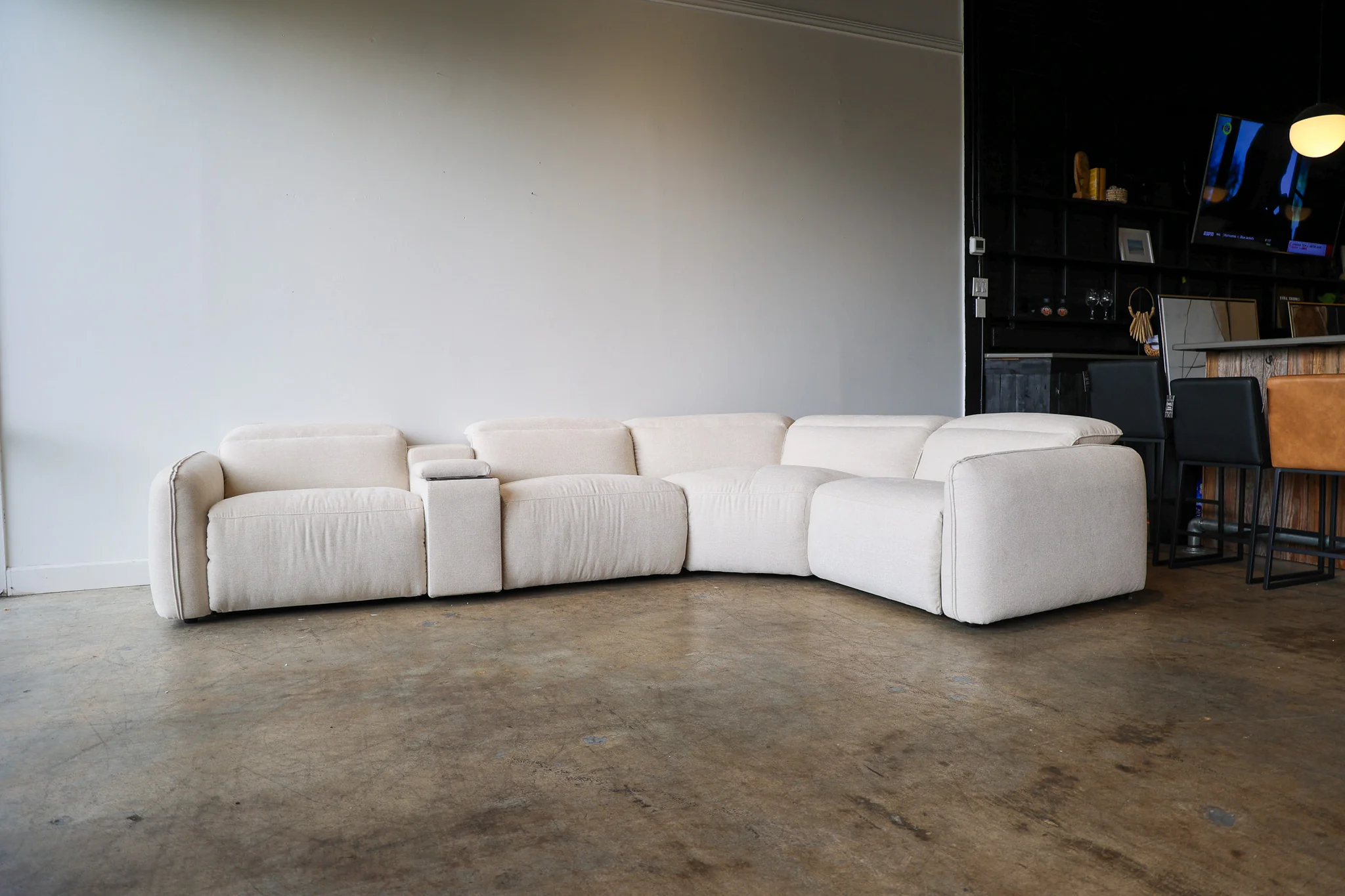 Addie Reclining Modular Sectional - Image 30