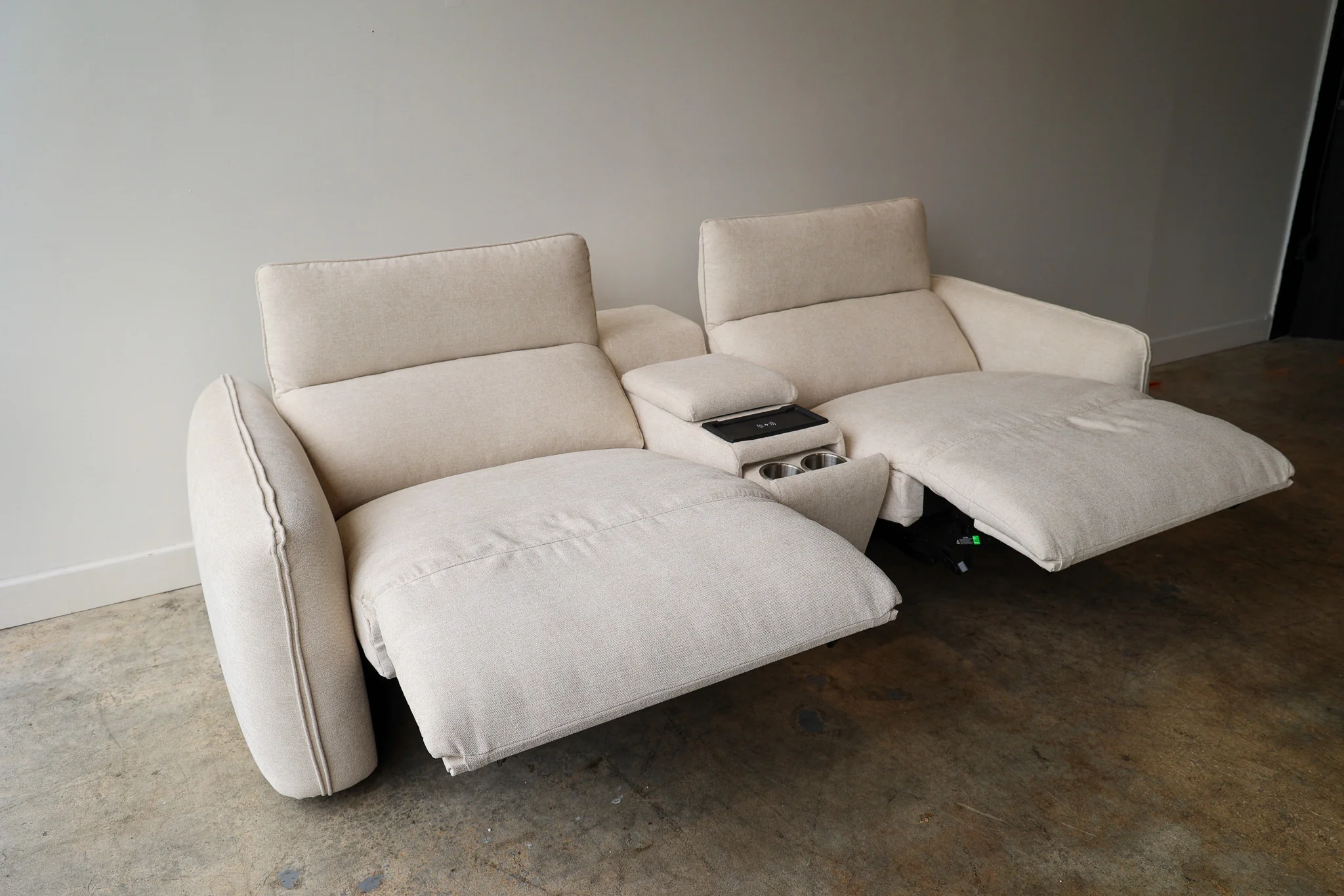 Addie Reclining Modular Sectional - Image 75