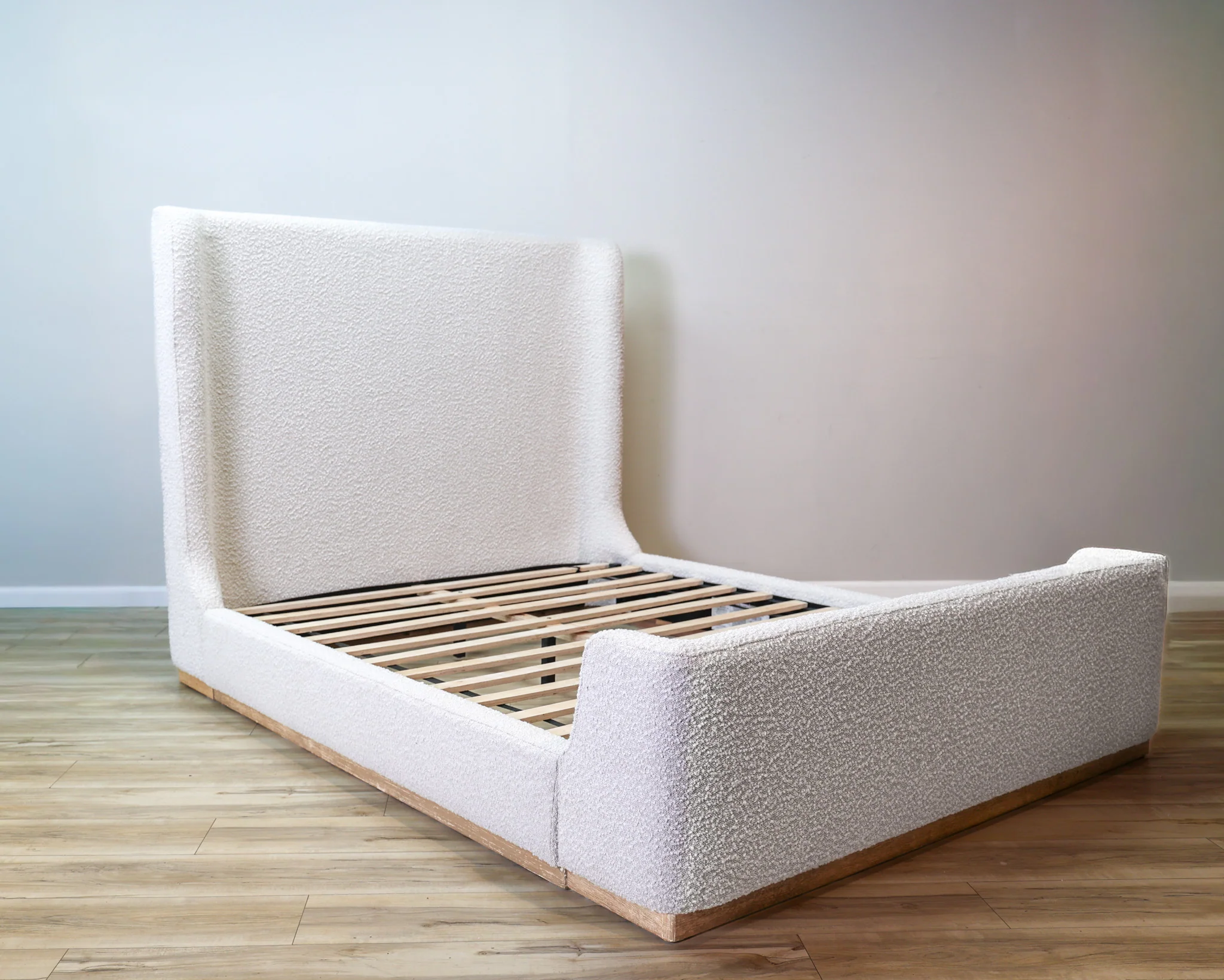 Alan Sleigh Bed - Image 4