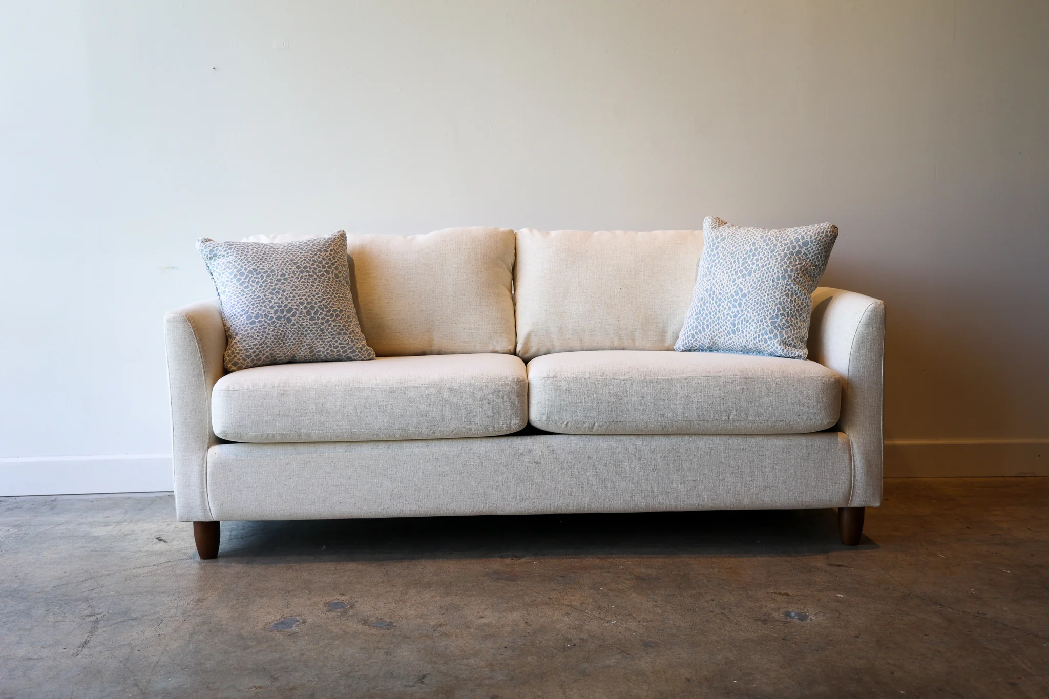 Baymont Snow Crypton Queen Sleeper Sofa - Image 6