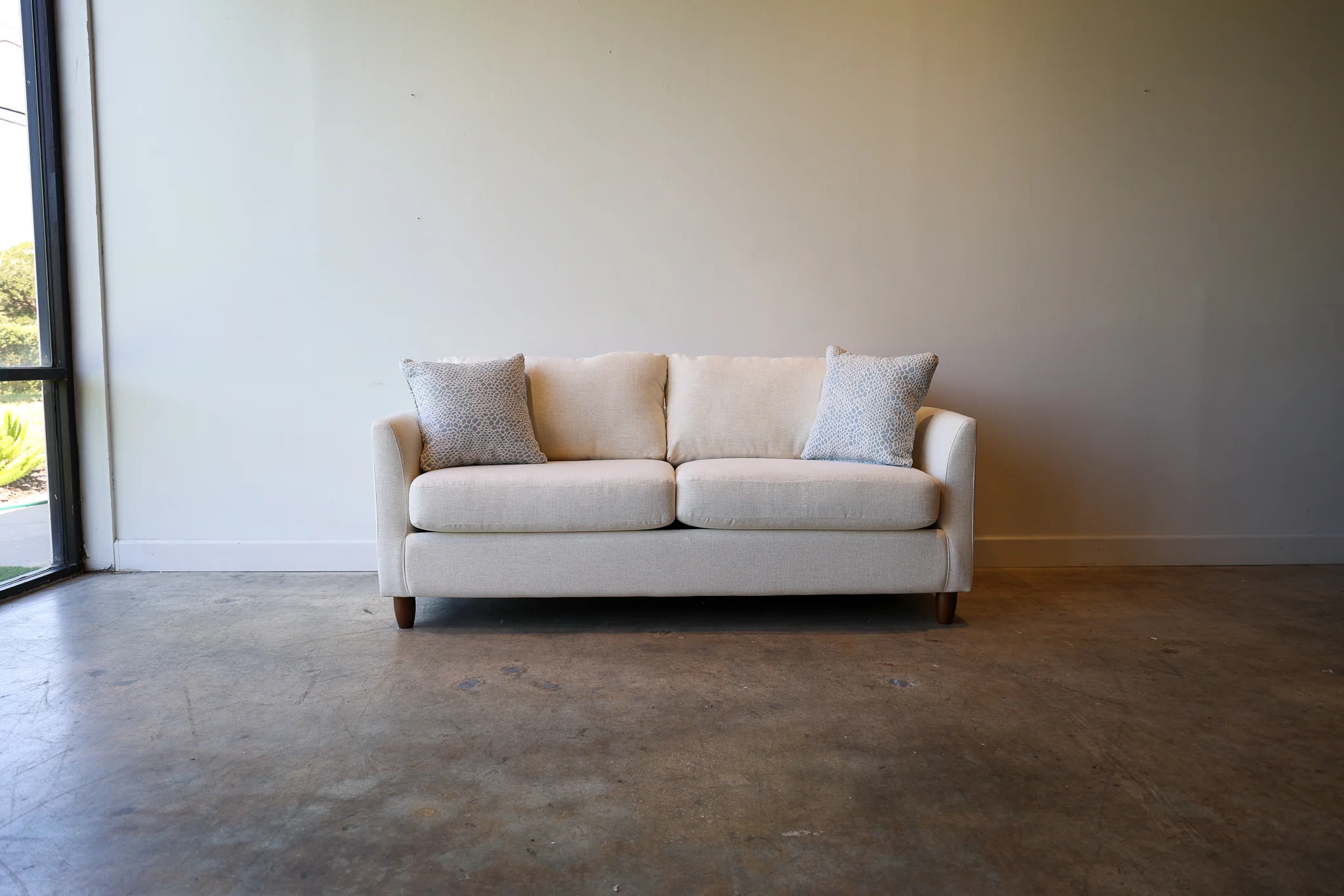 Baymont Snow Crypton Queen Sleeper Sofa - Image 7