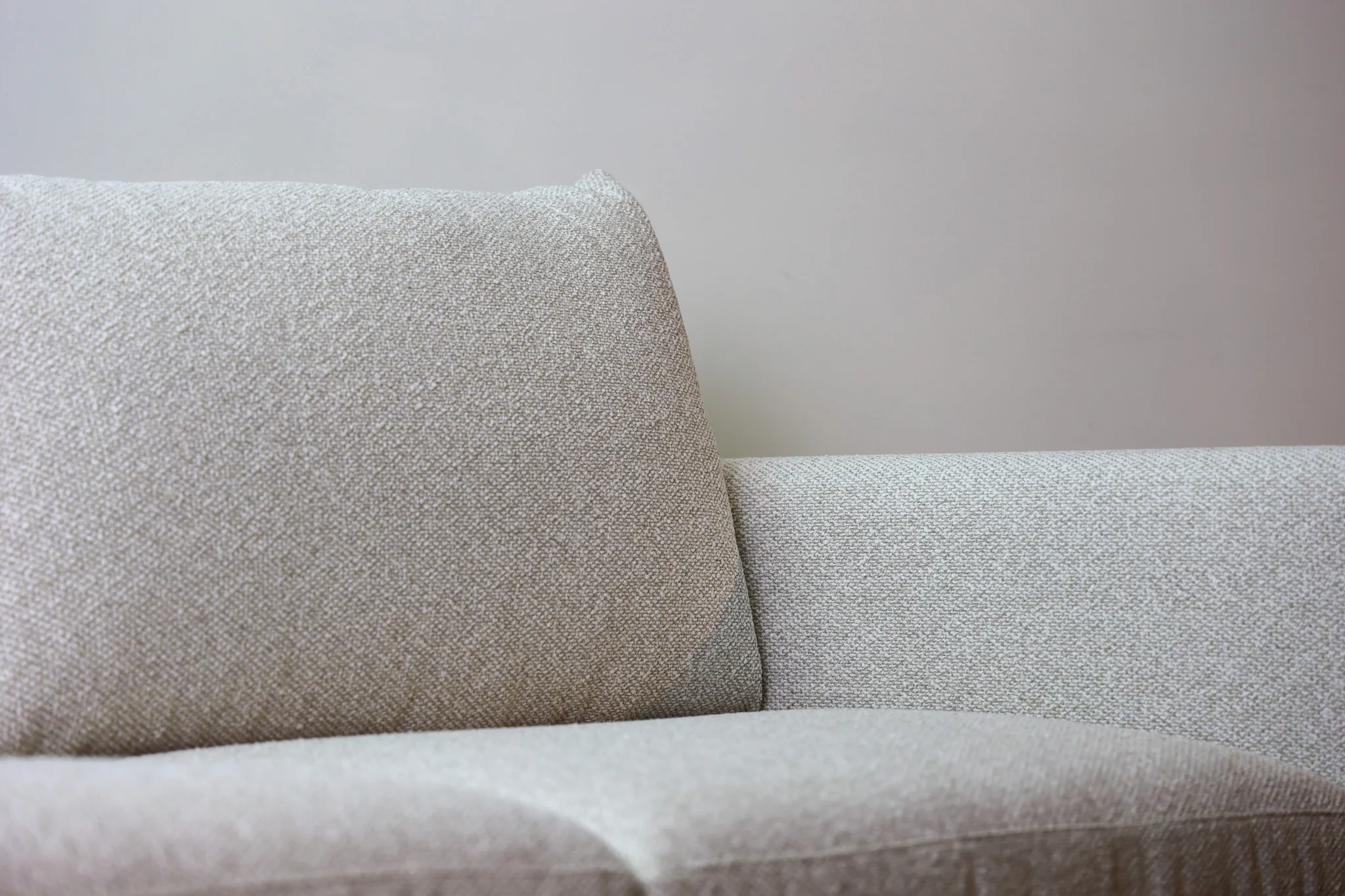 Beckham Linen Sofa - Image 8