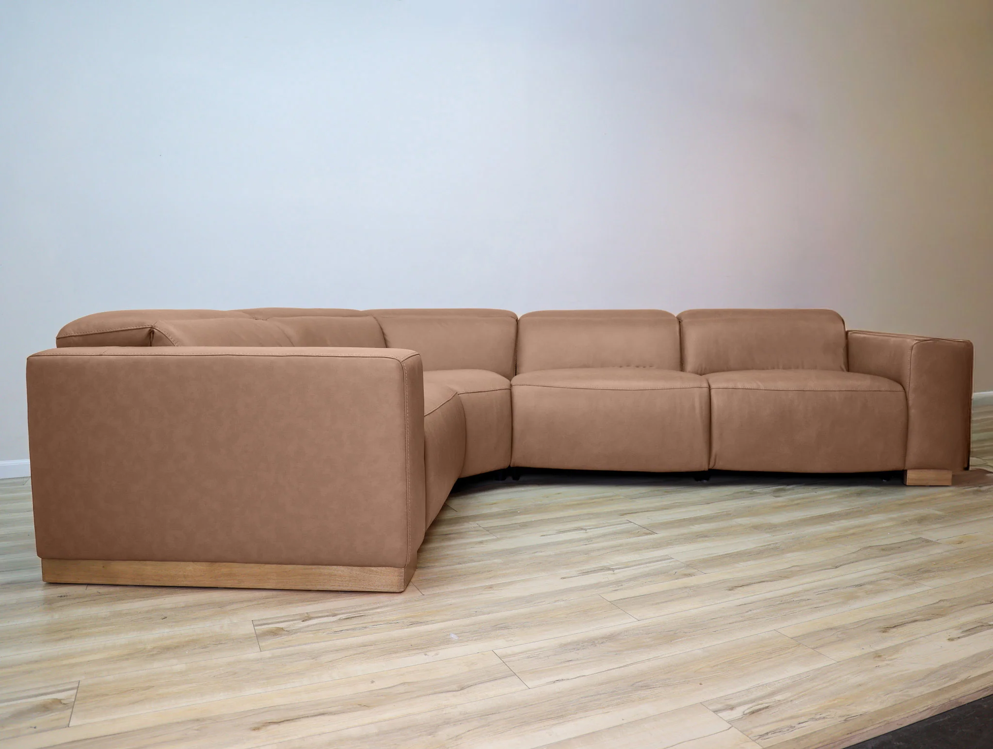 Brady Leather Power Reclining Sectional - Image 14