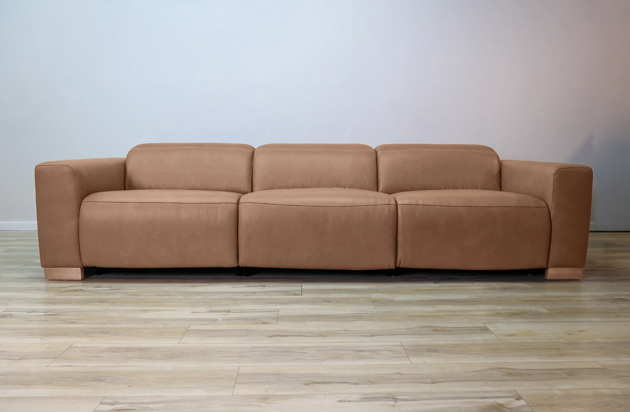 Brady Leather Power Reclining Sectional - Image 19