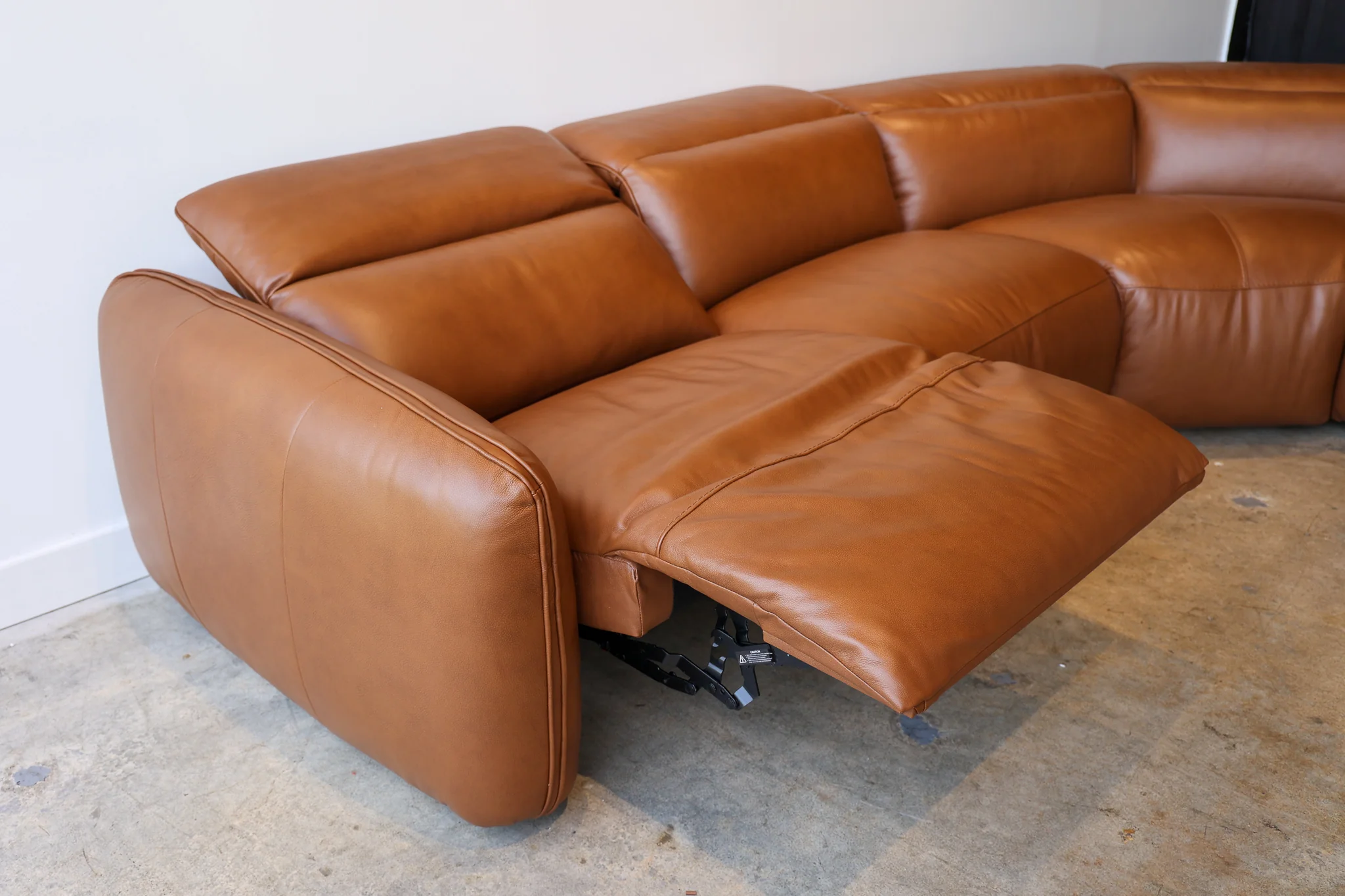 Bentley Reclining Sectional - Image 16
