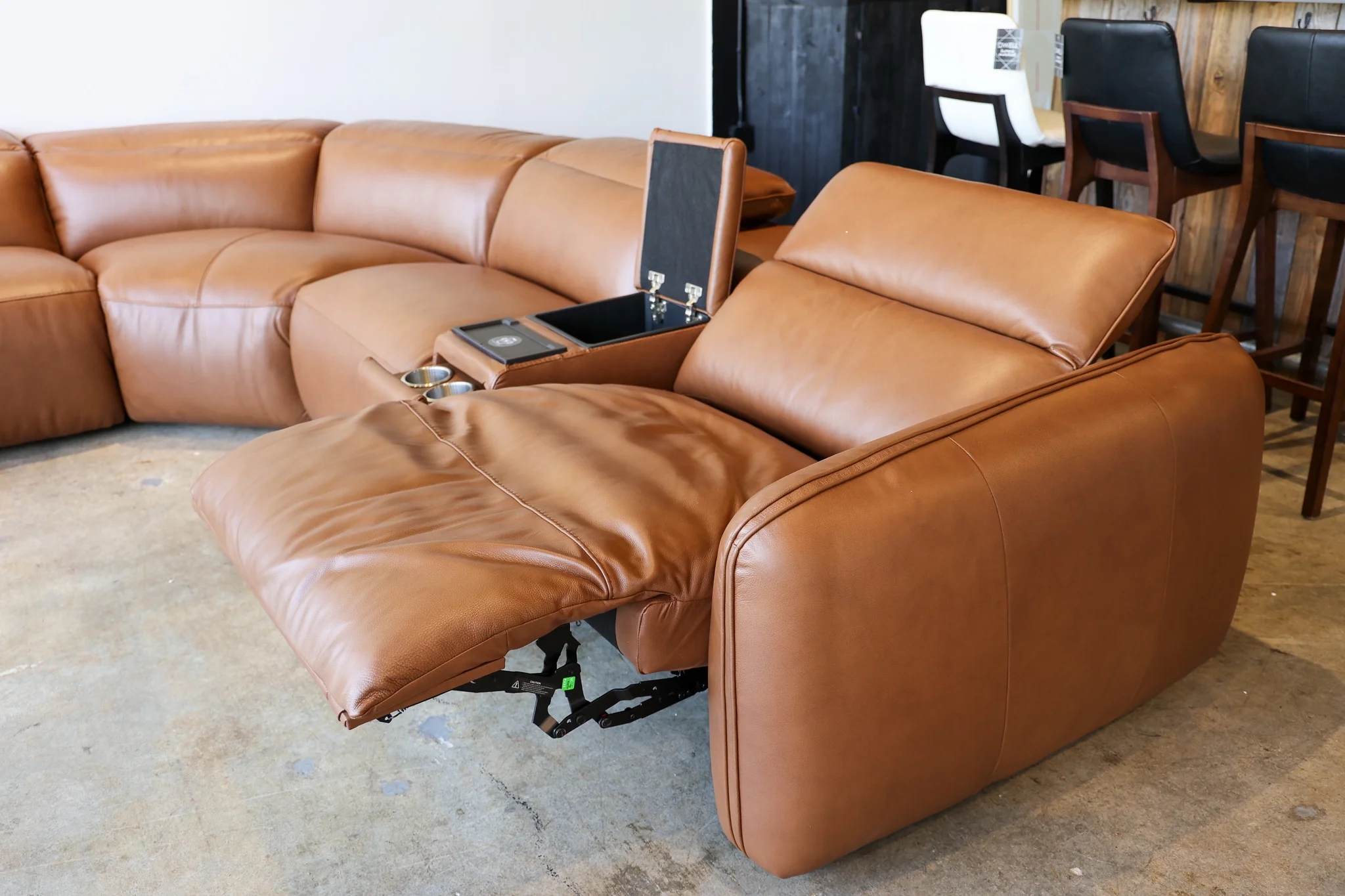 Bentley Reclining Sectional - Image 19