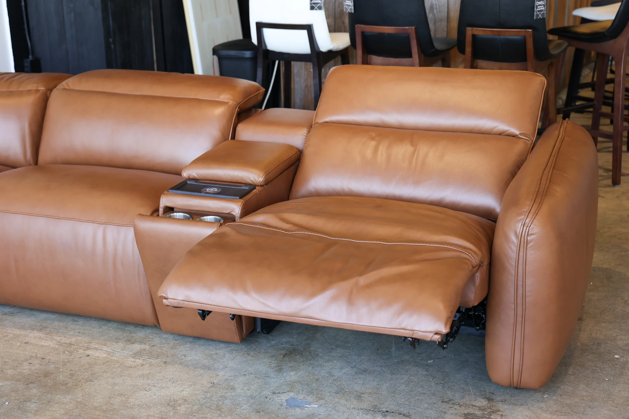 Bentley Reclining Sectional - Image 20