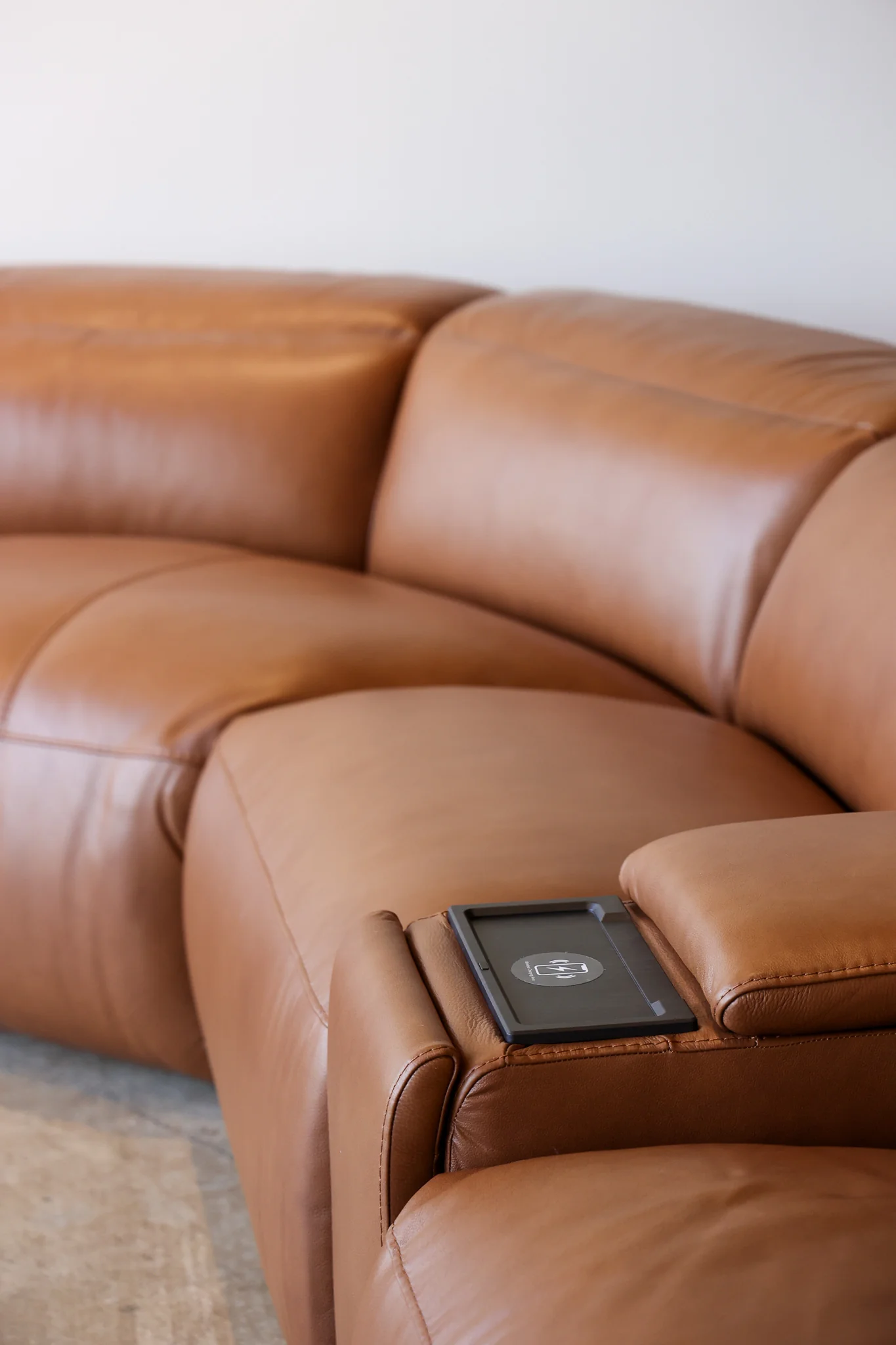 Bentley Reclining Sectional - Image 28