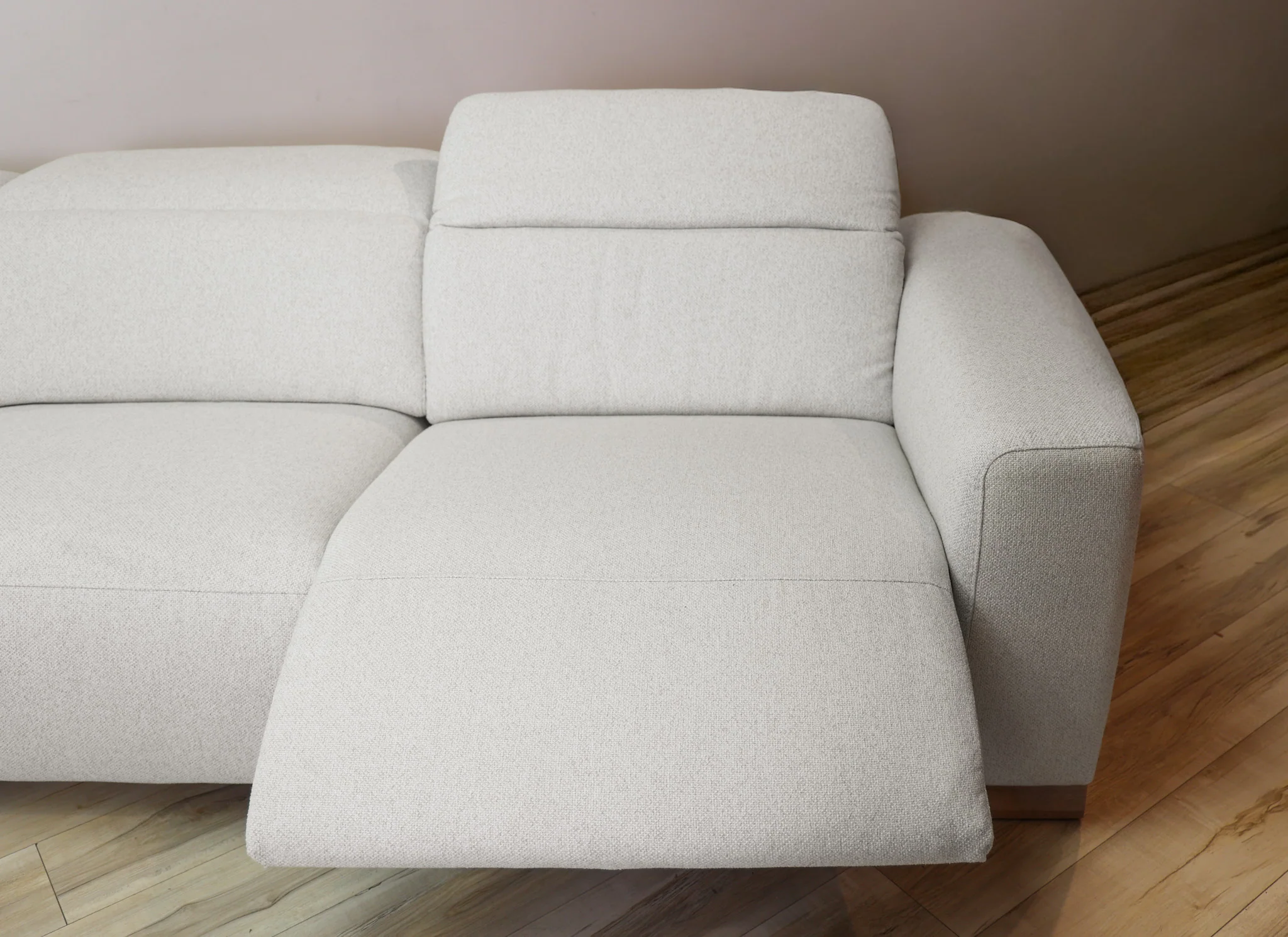 Voss Performance Fabric Power Reclining Sectional - Image 12