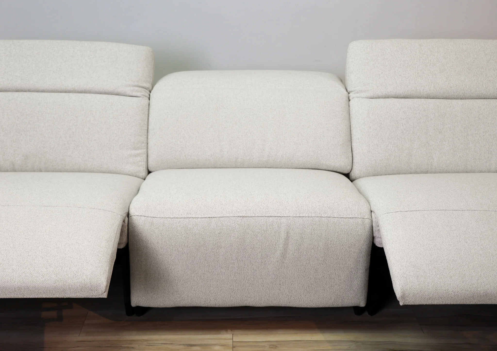 Voss Performance Fabric Power Reclining Sectional - Image 26