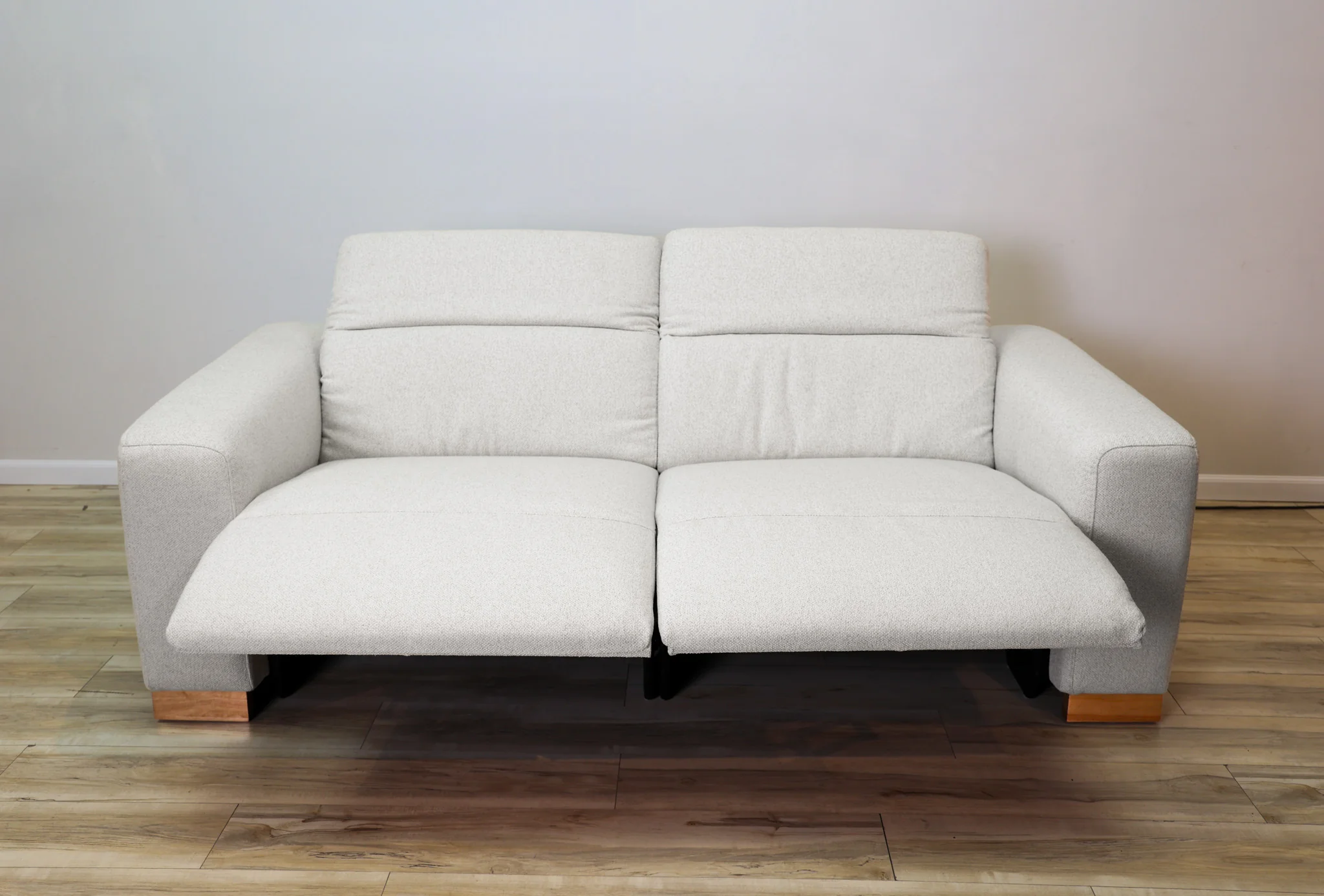 Voss Performance Fabric Power Reclining Sectional - Image 36