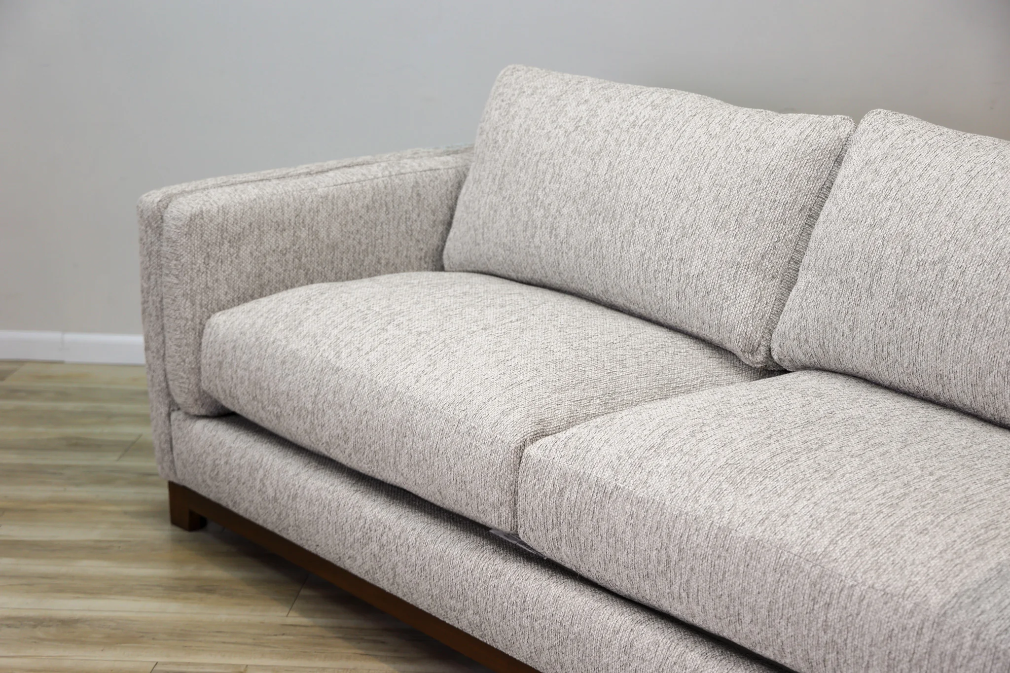 Bruno Sofa - Image 10
