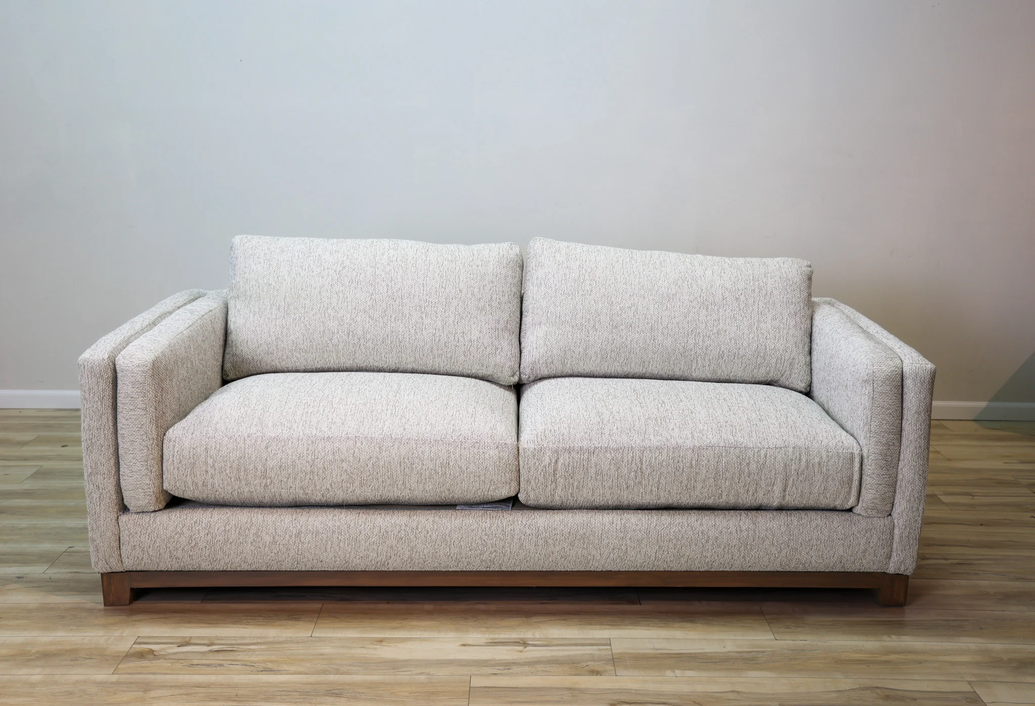 Bruno Sofa - Image 11