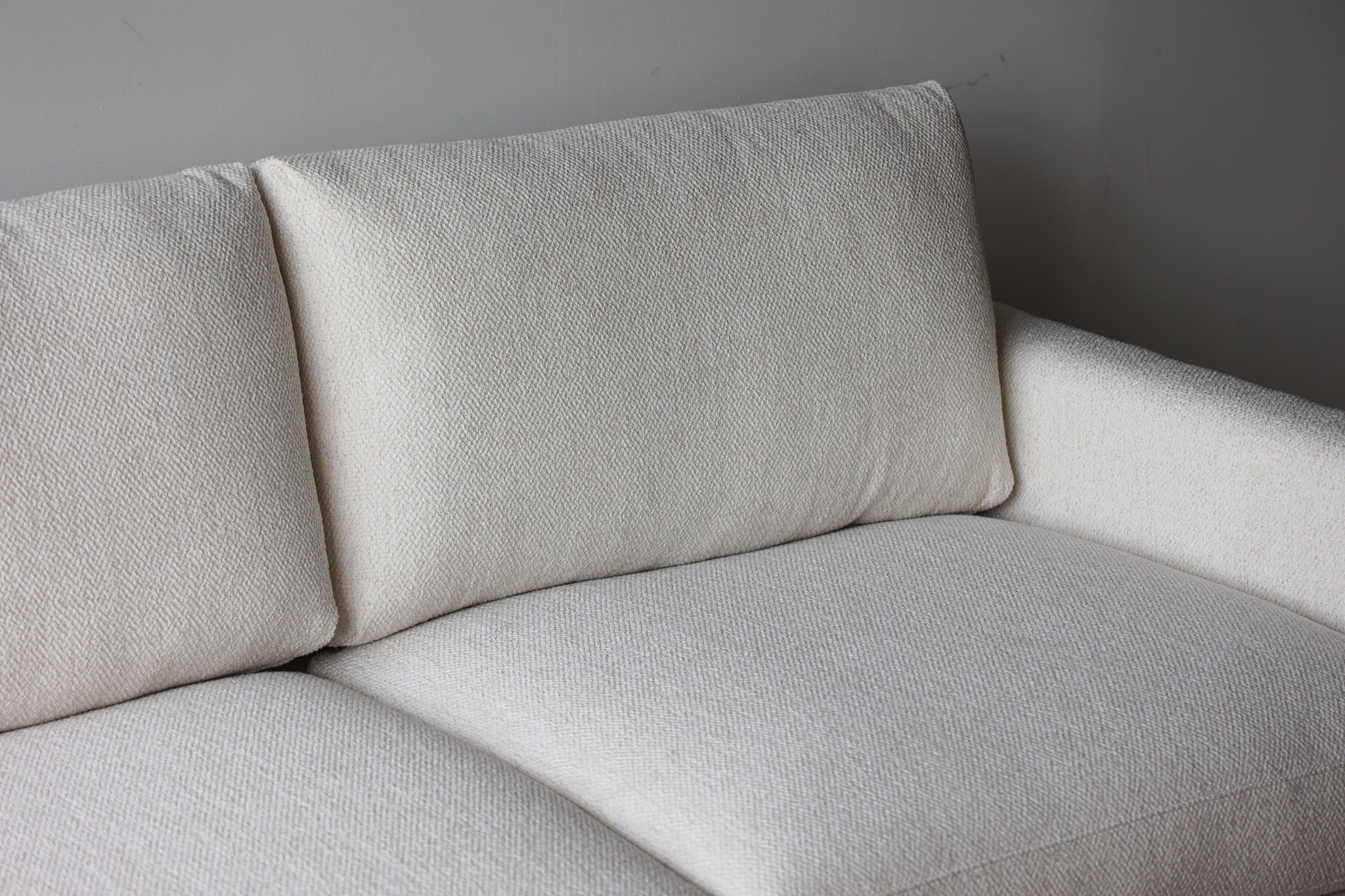 Allure Dreamy 2 Piece Sectional - Image 4