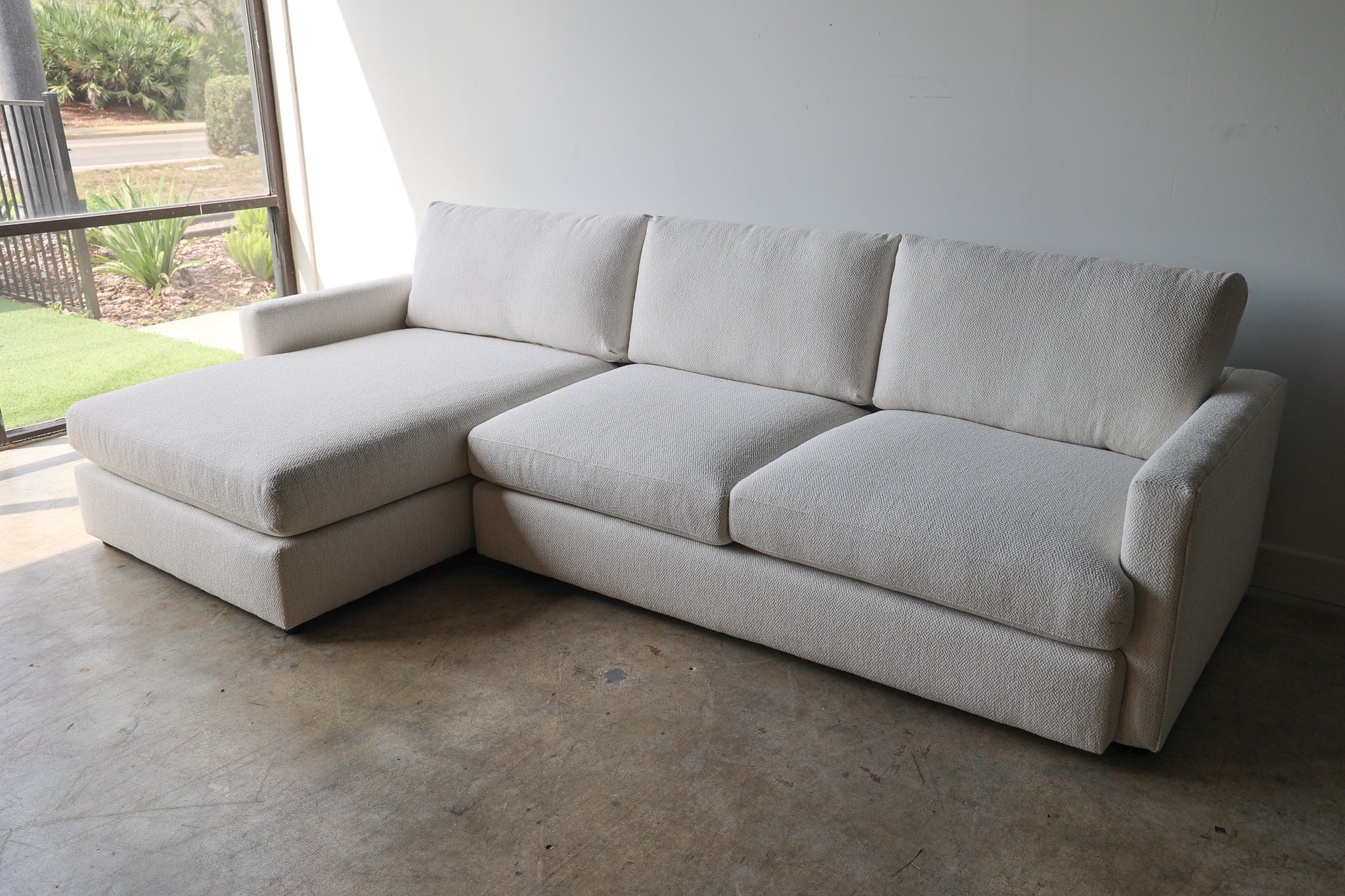 Allure Dreamy 2 Piece Sectional - Image 5