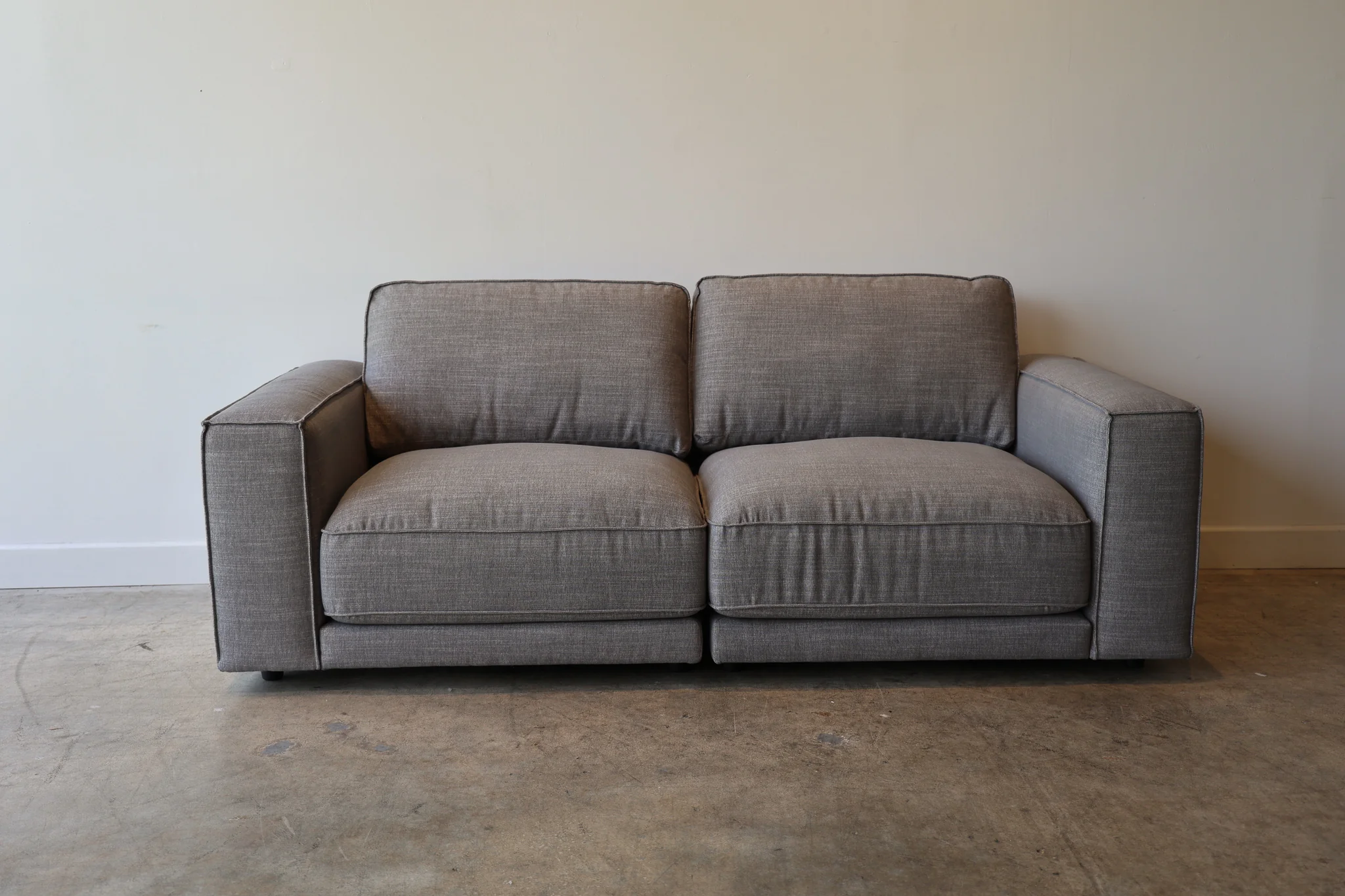 Diaby Crypton Modular Sectional - Image 15