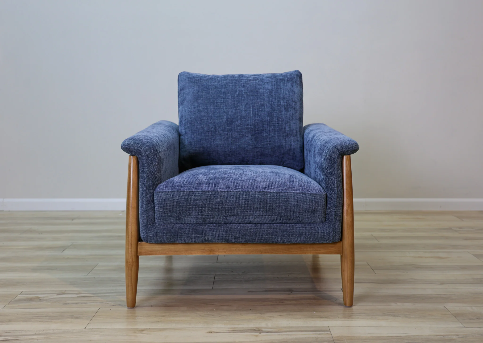 Dungy Accent Chair - Image 5