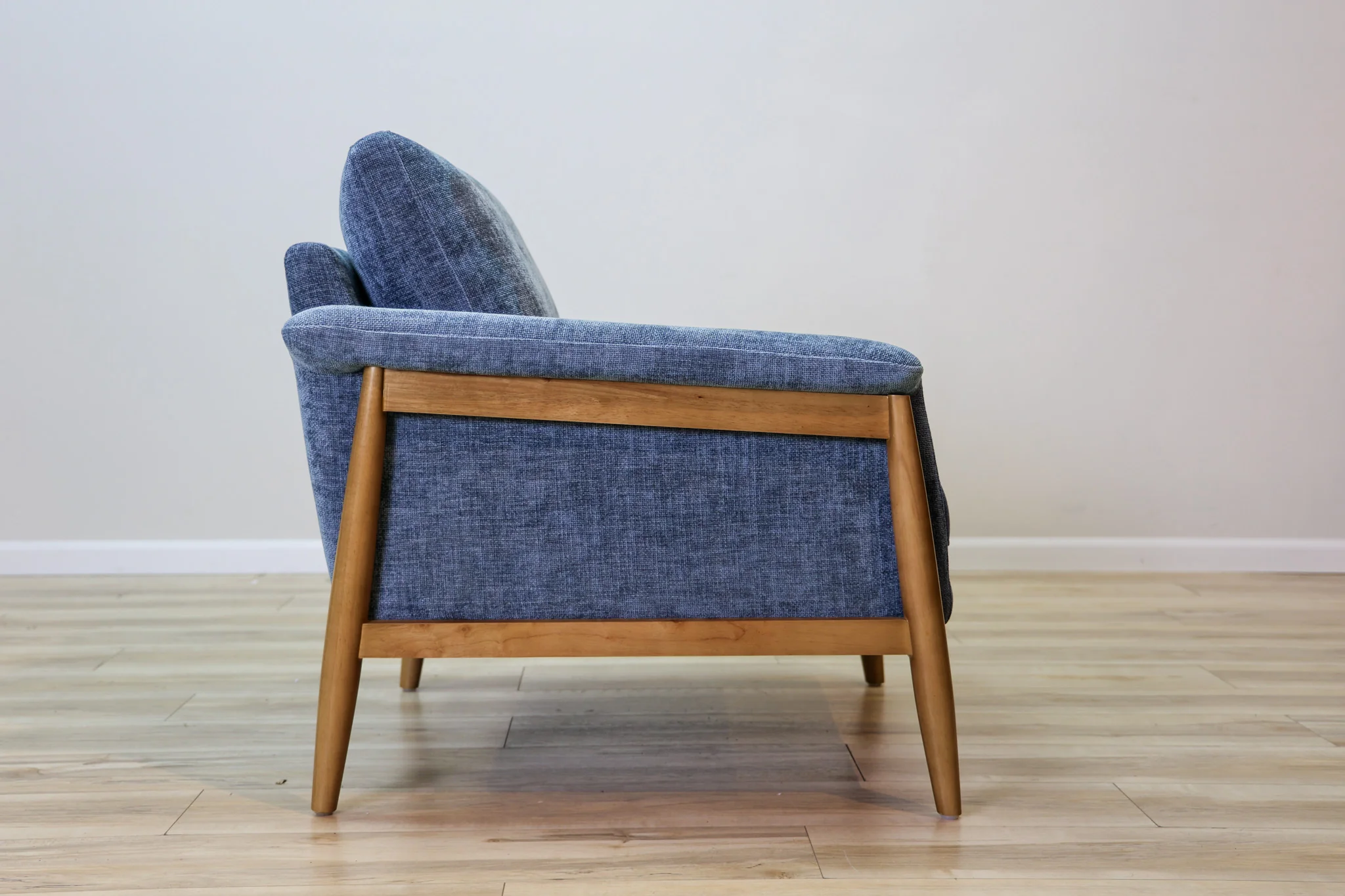 Dungy Accent Chair - Image 9