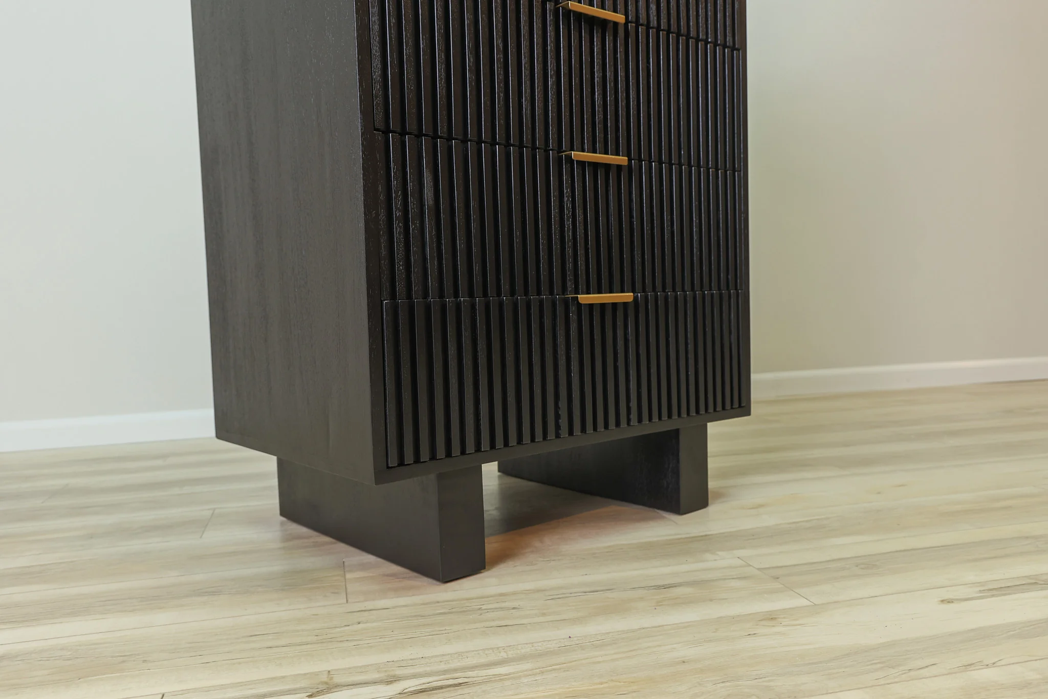 Dunn Chest - Image 3