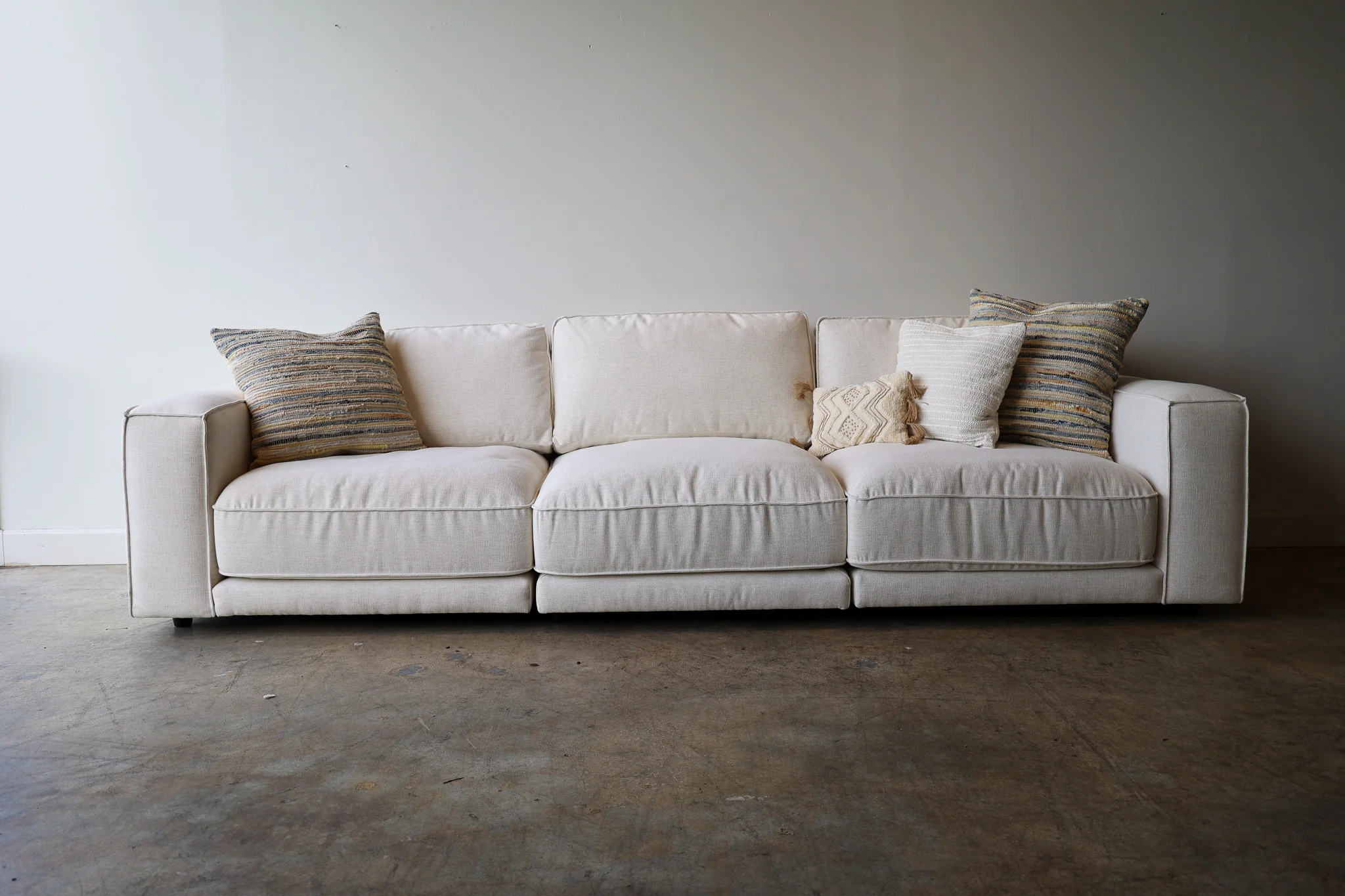 The Evans Crypton Sectional - Image 14
