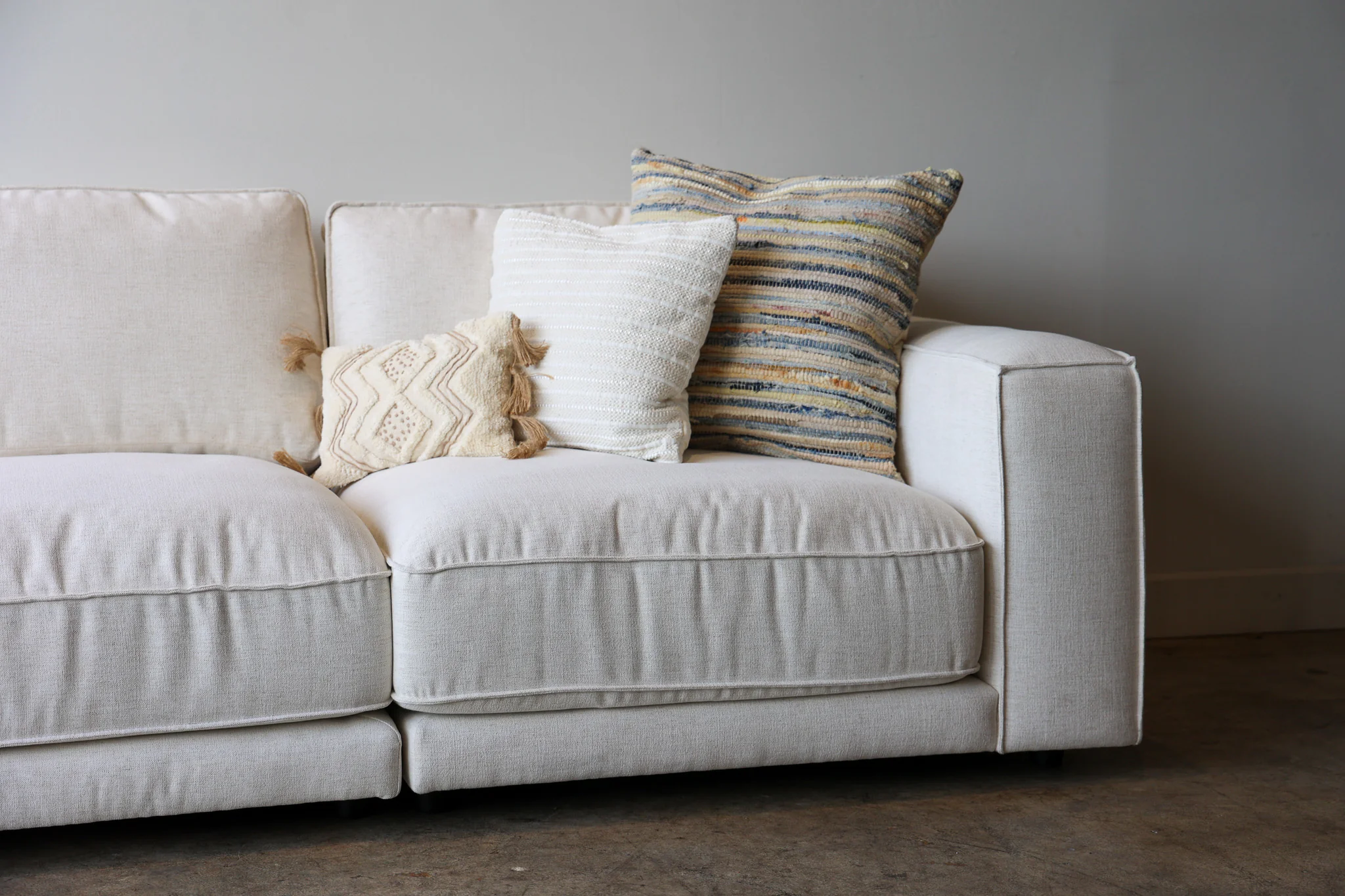 The Evans Crypton Sectional - Image 15
