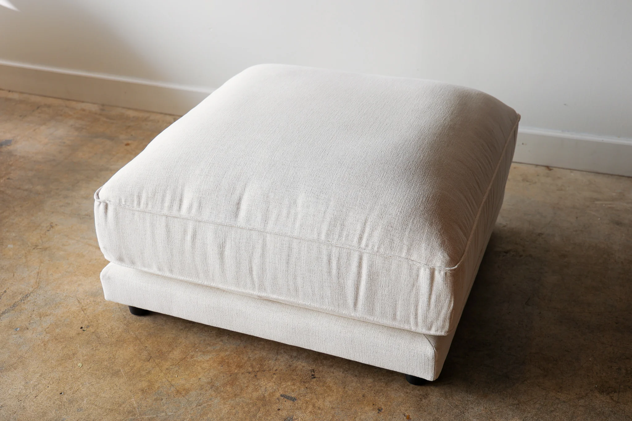 Evans Crypton Ottoman - Image 9