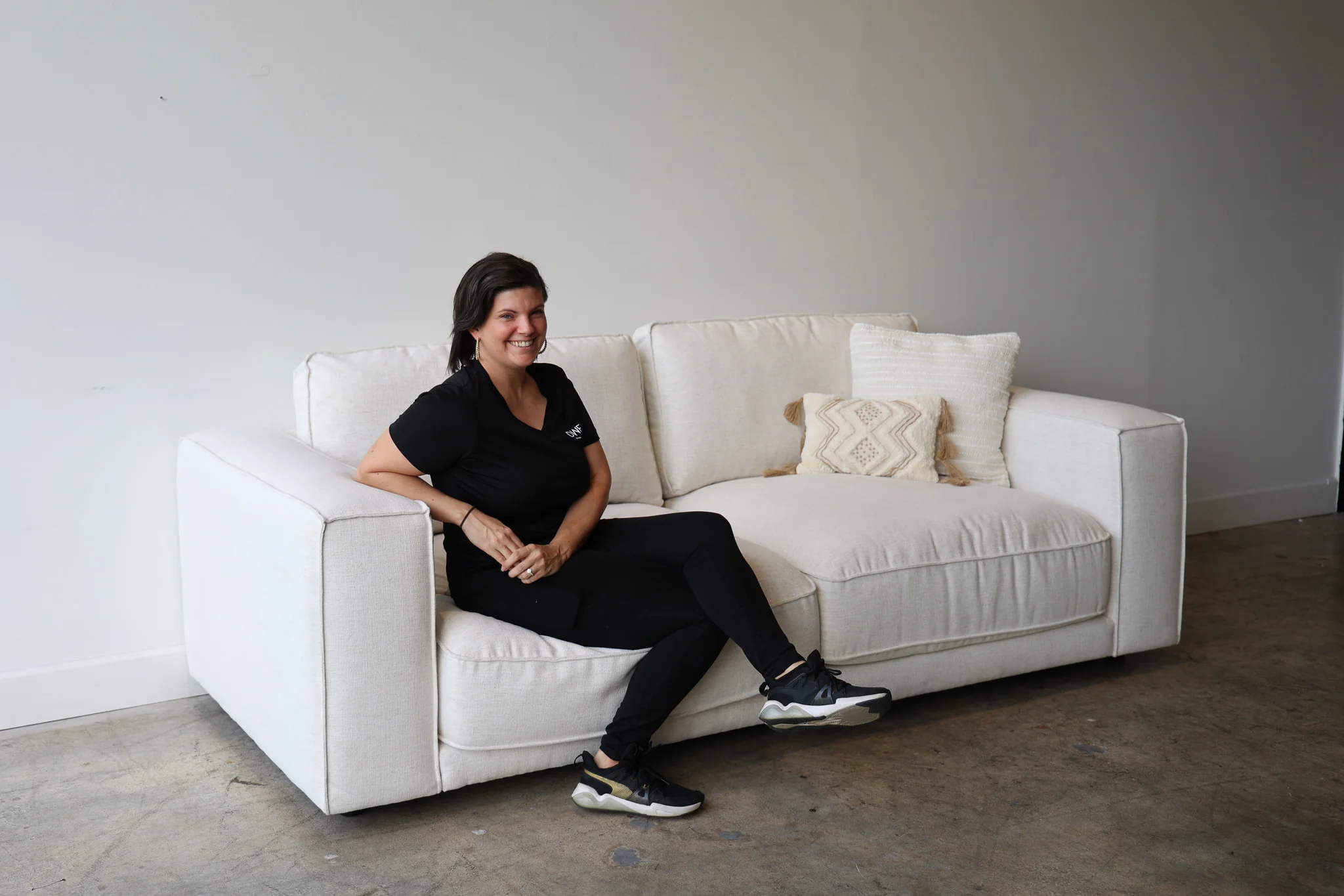 Evans Crypton Modular Sectional - Image 9