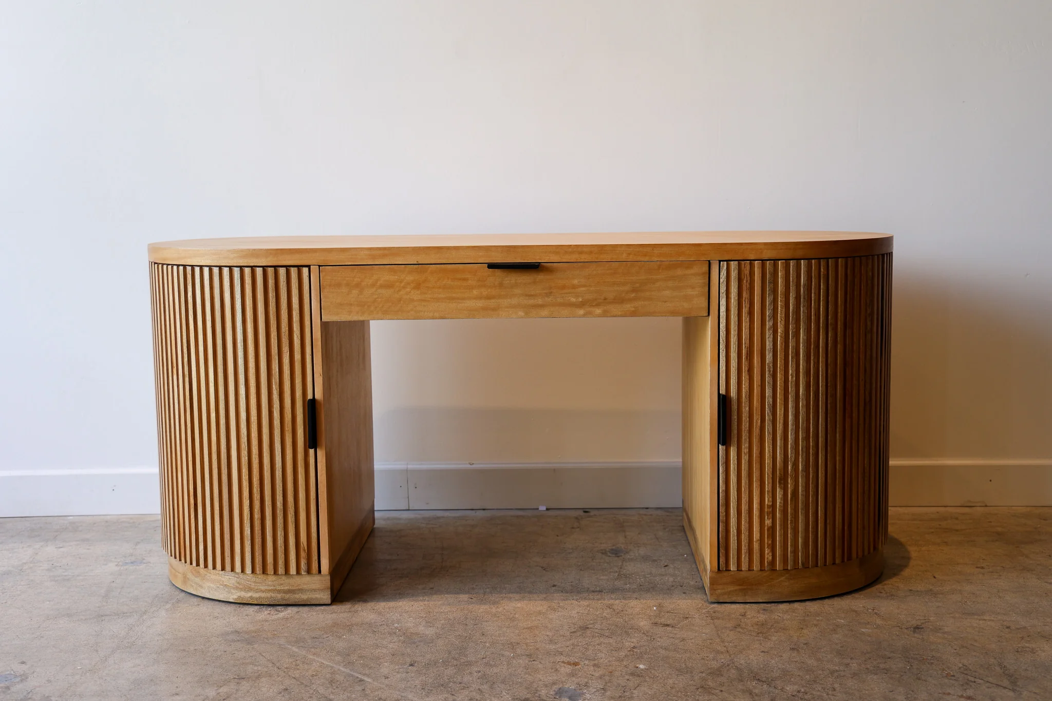 Flow Natural Desk - Image 10