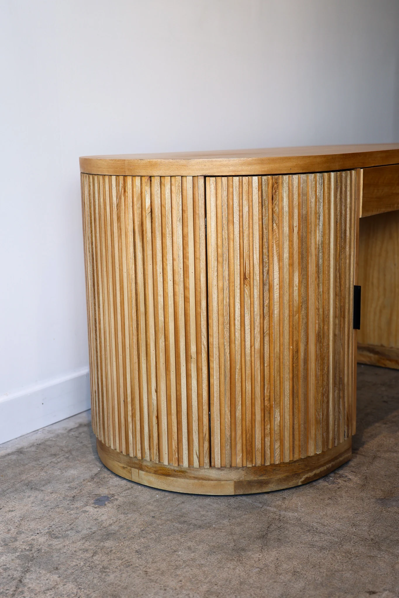 Flow Natural Desk - Image 26