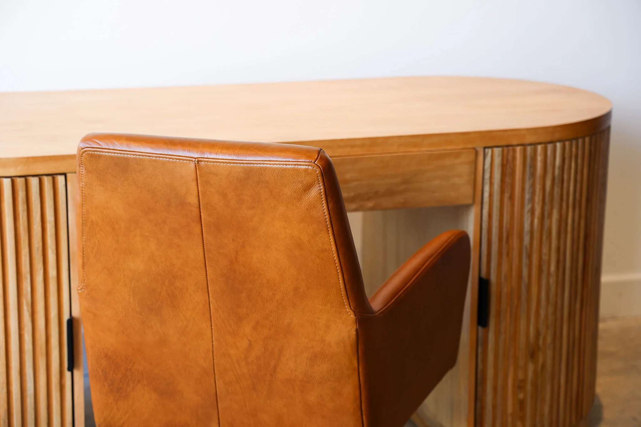 Flow Natural Desk - Image 32