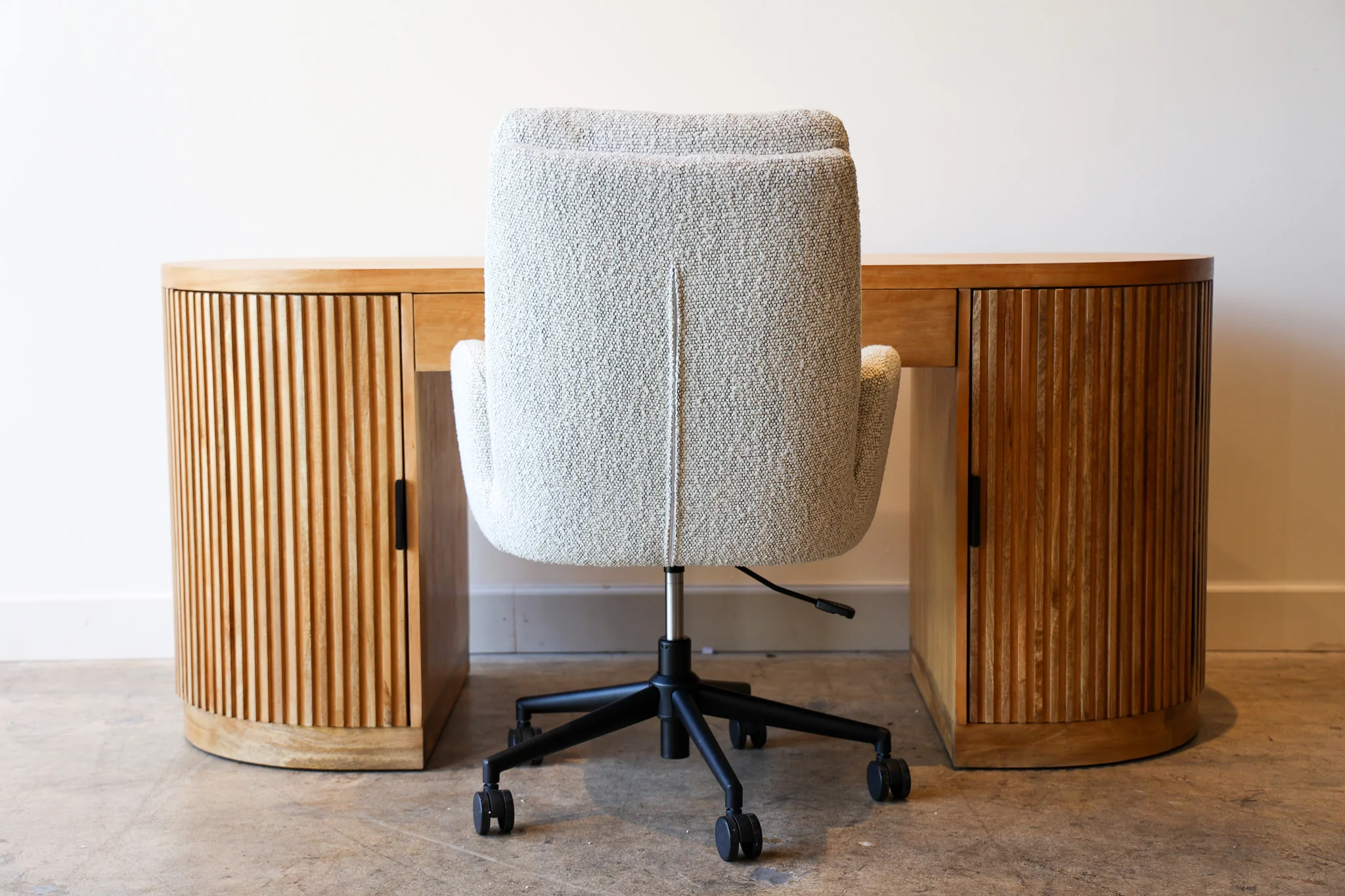 Flow Natural Desk - Image 39