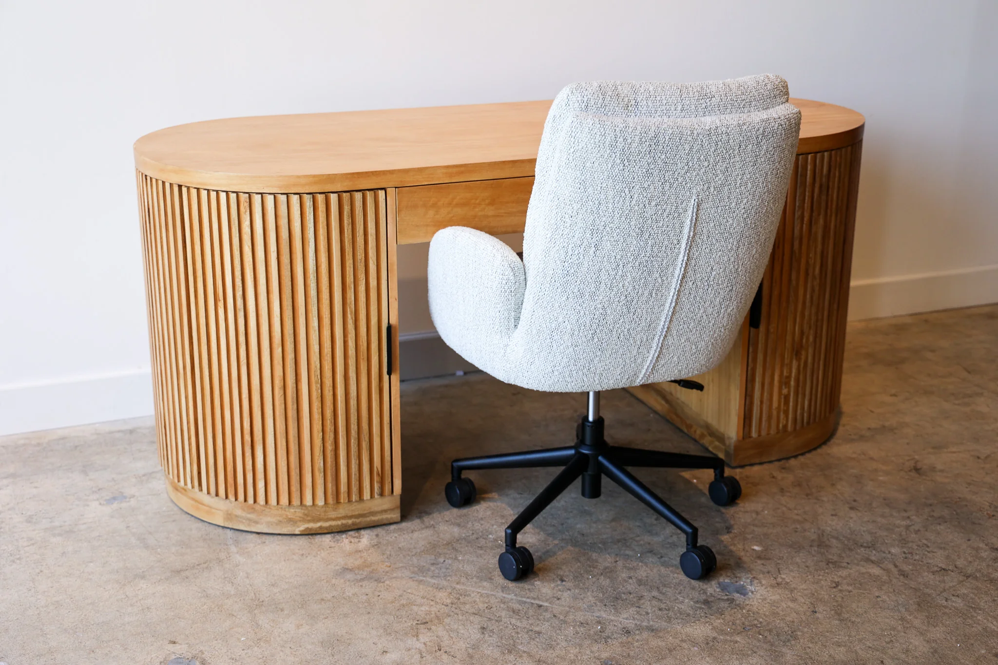 Flow Natural Desk - Image 41