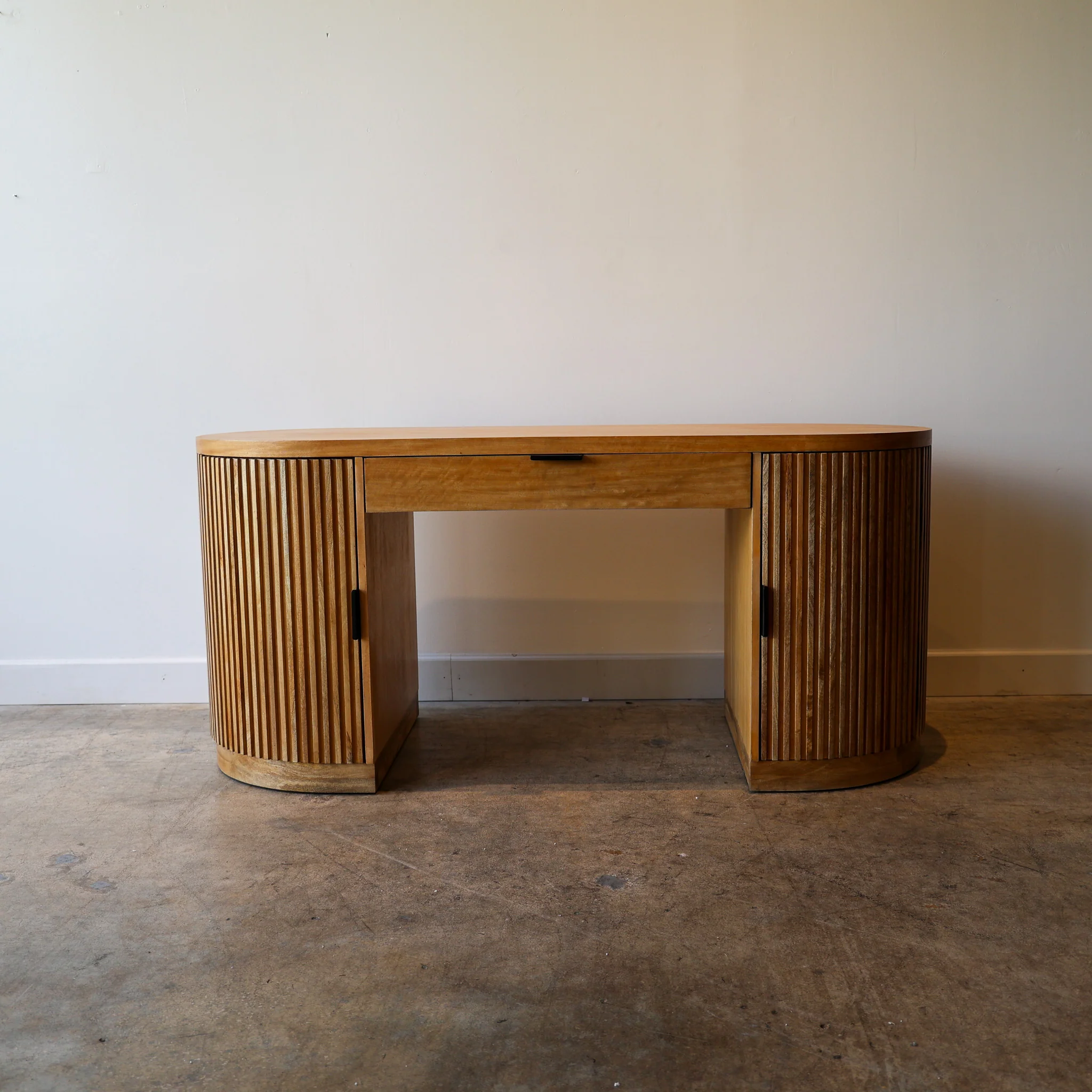 Flow Natural Desk - Image 5