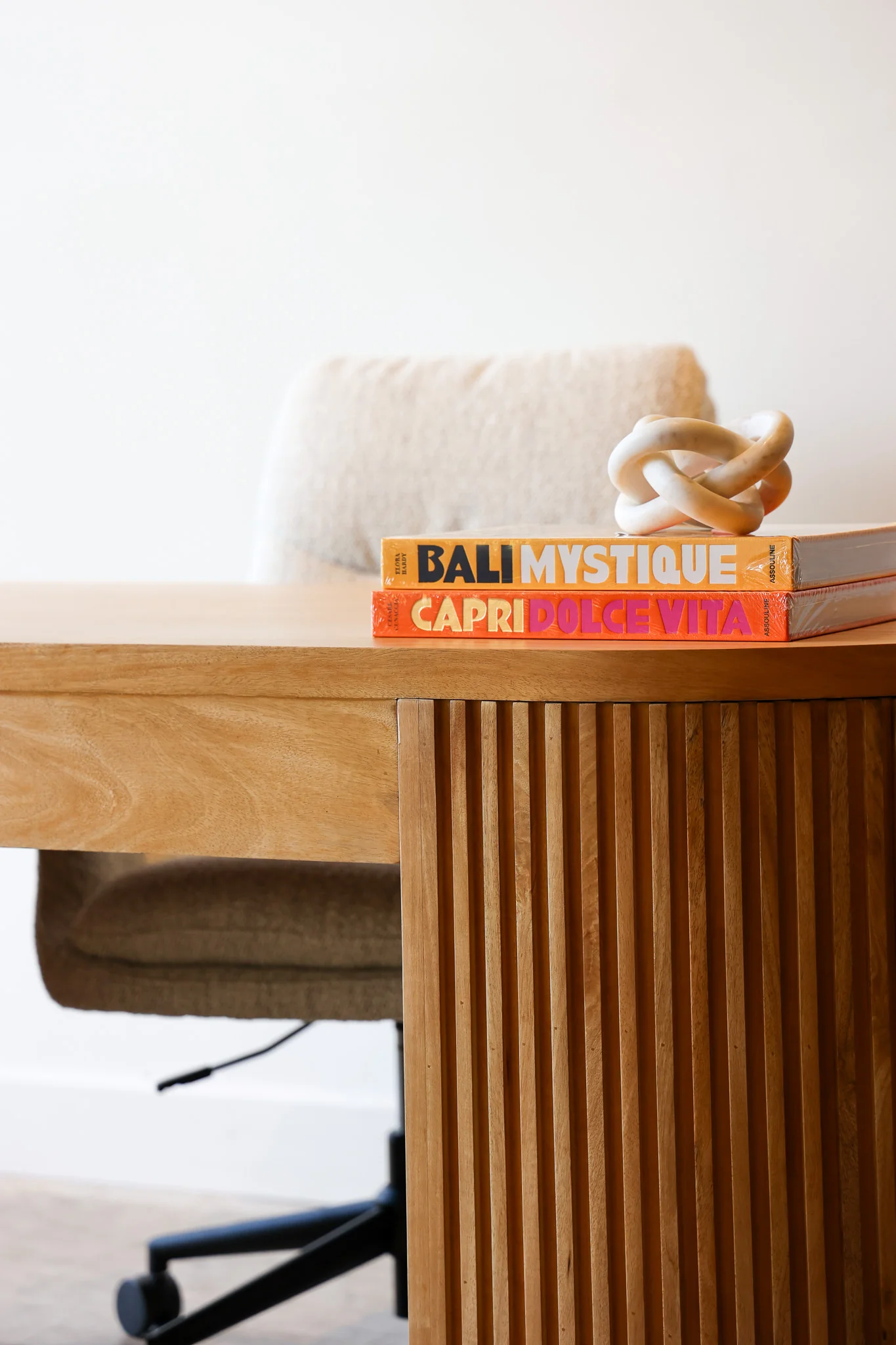 Flow Natural Desk - Image 58