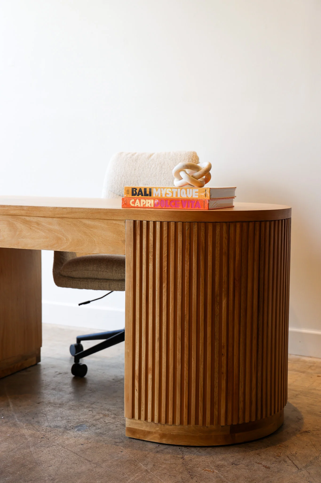 Flow Natural Desk - Image 59