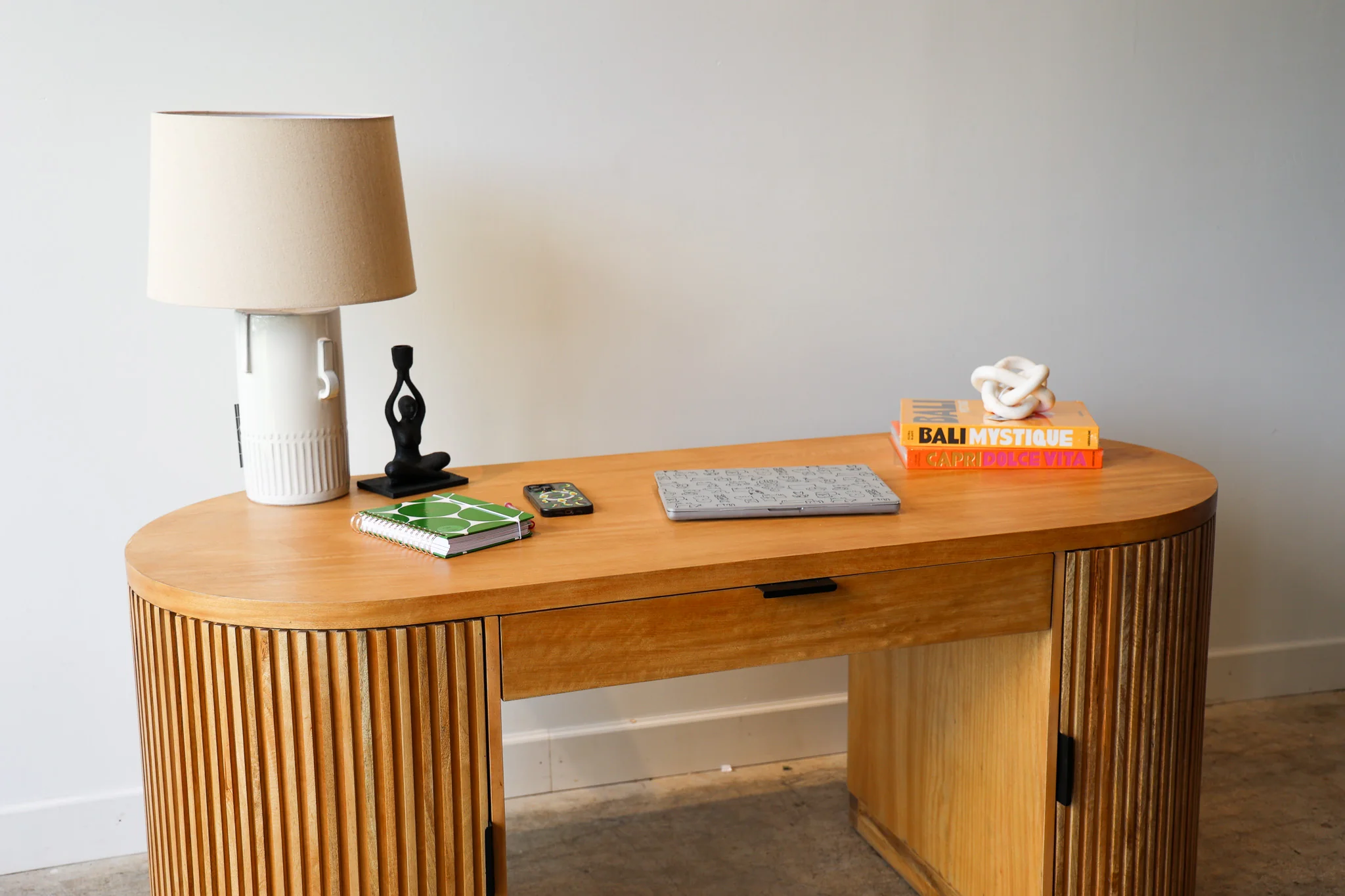 Flow Natural Desk - Image 65