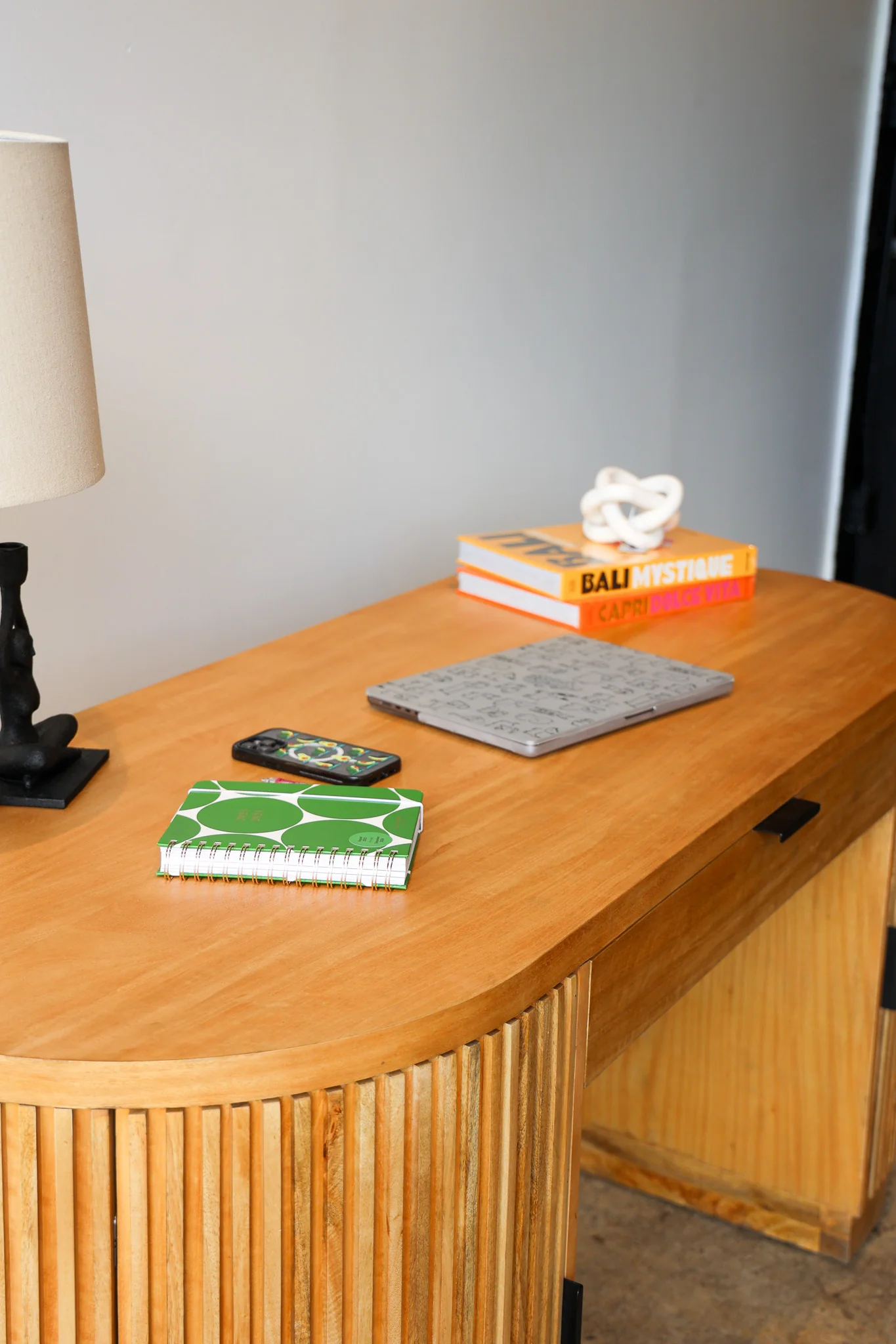 Flow Natural Desk - Image 70