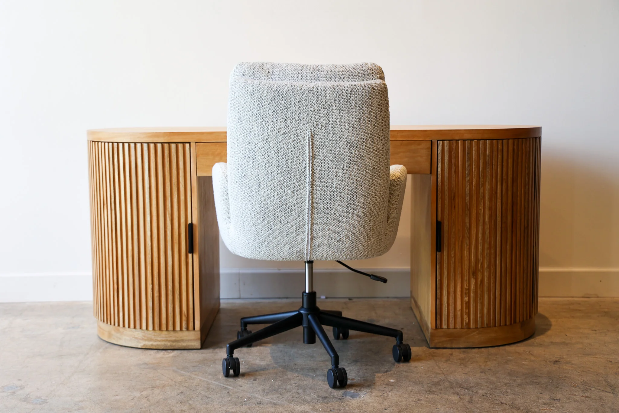 Flow Natural Desk - Image 8