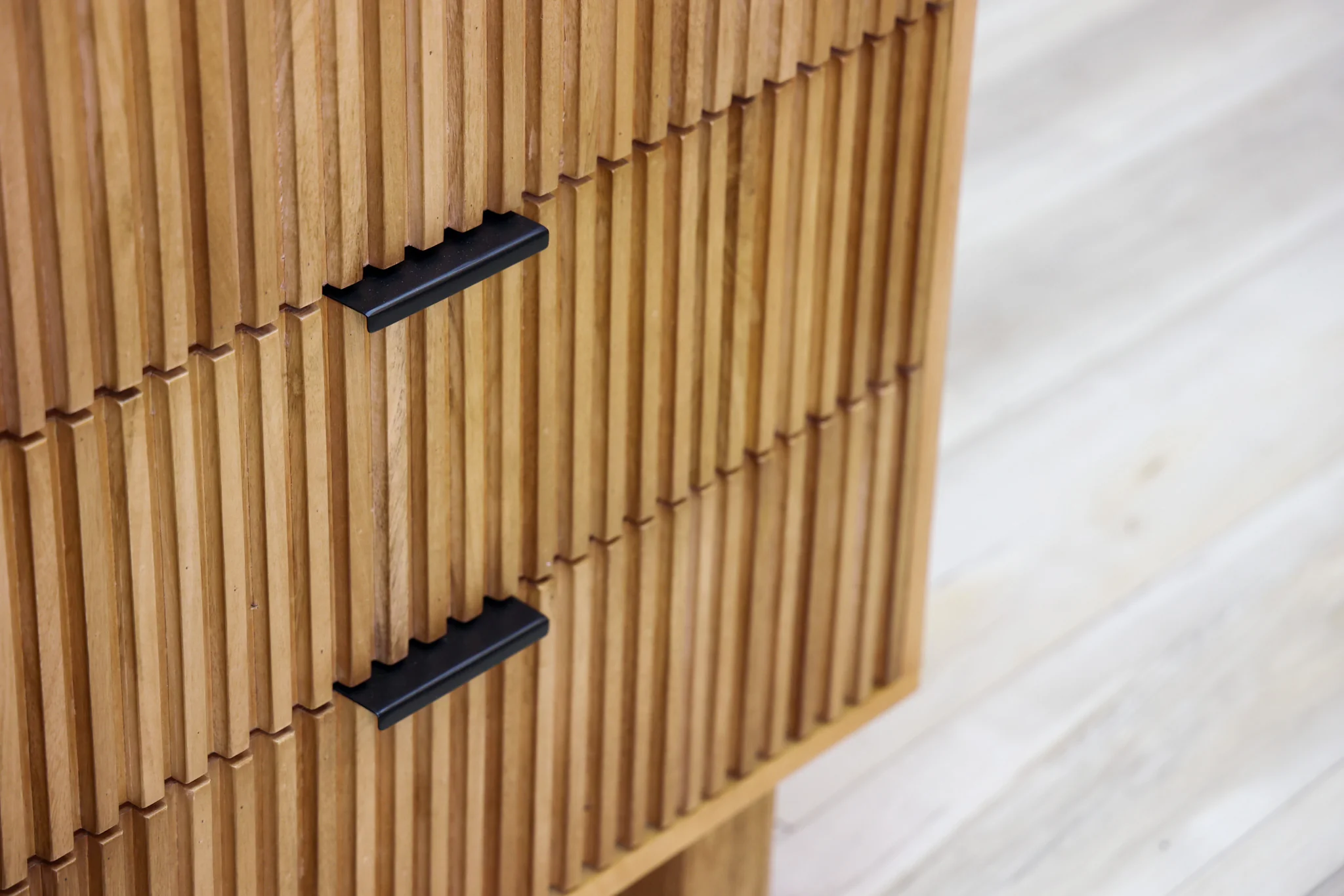 Fluted Chest - Image 11