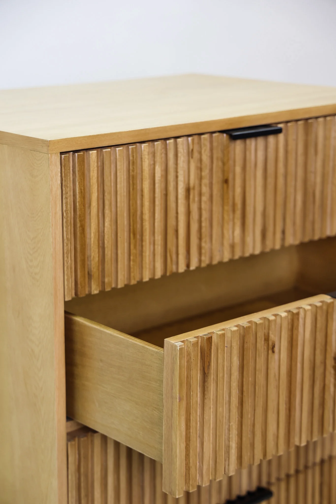 Fluted Chest - Image 12