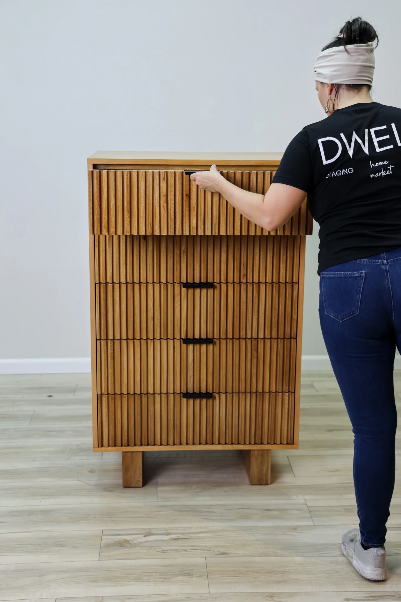 Fluted Chest - Image 4