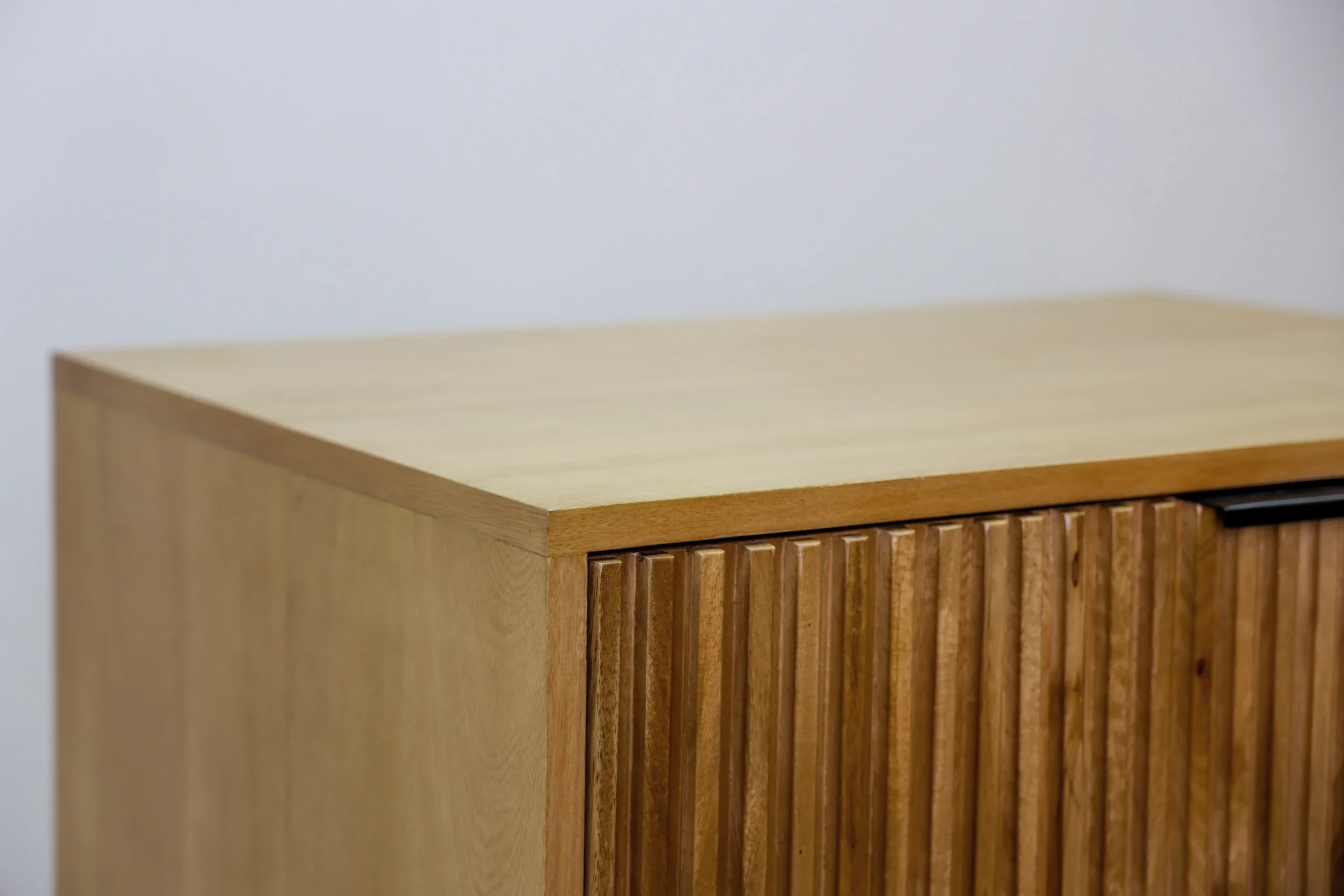 Fluted Chest - Image 7