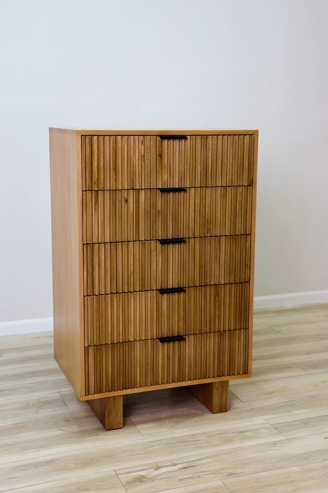 Fluted Chest - Image 8