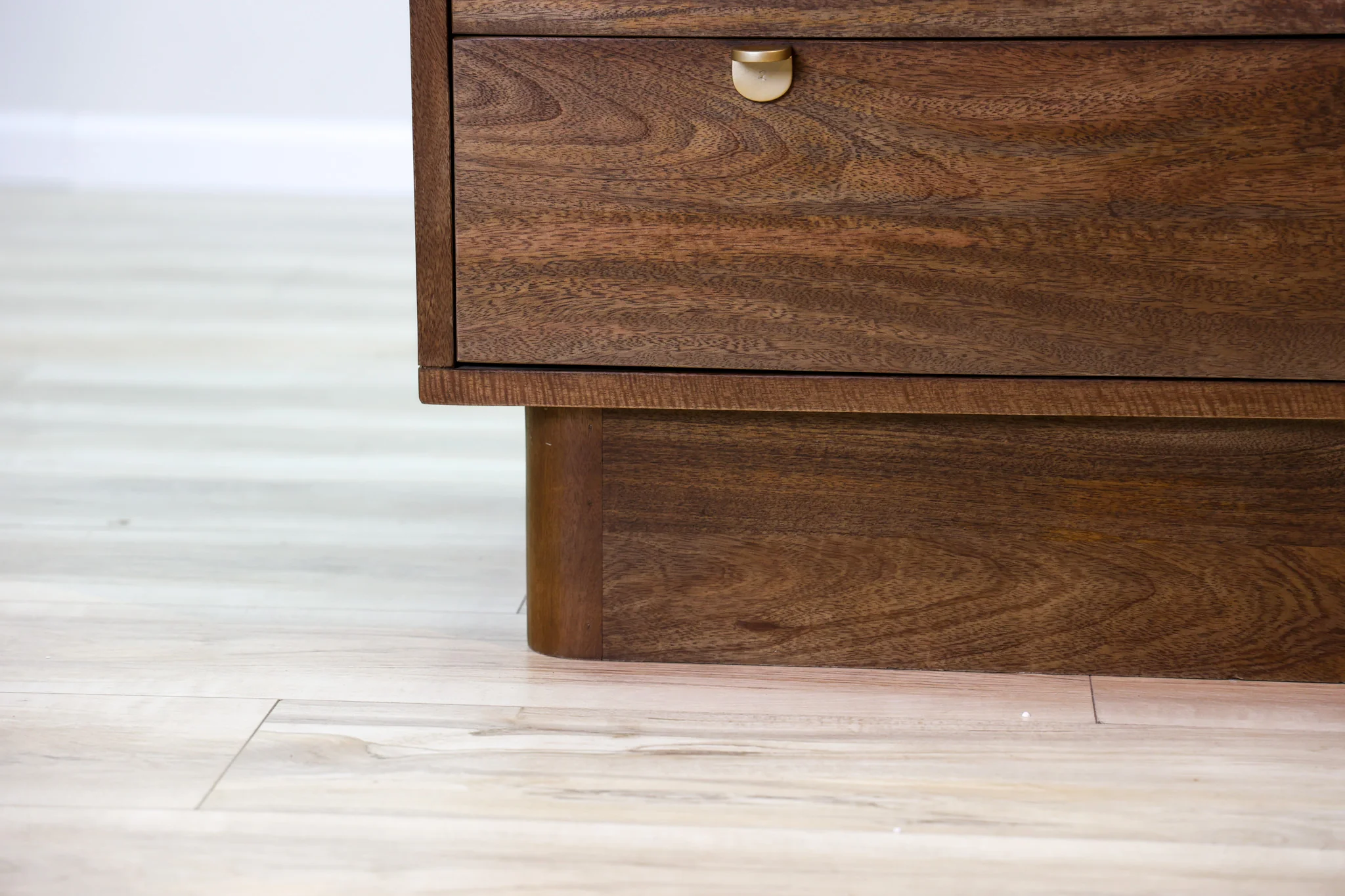 Harper Nightstand - Image 8