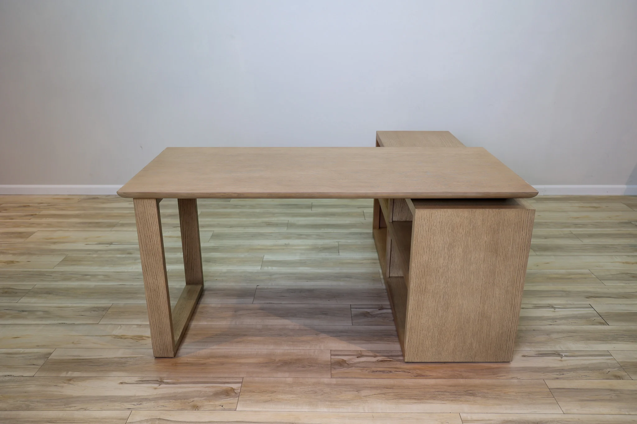 Hybrid Reversible/Convertible Desk - Image 12