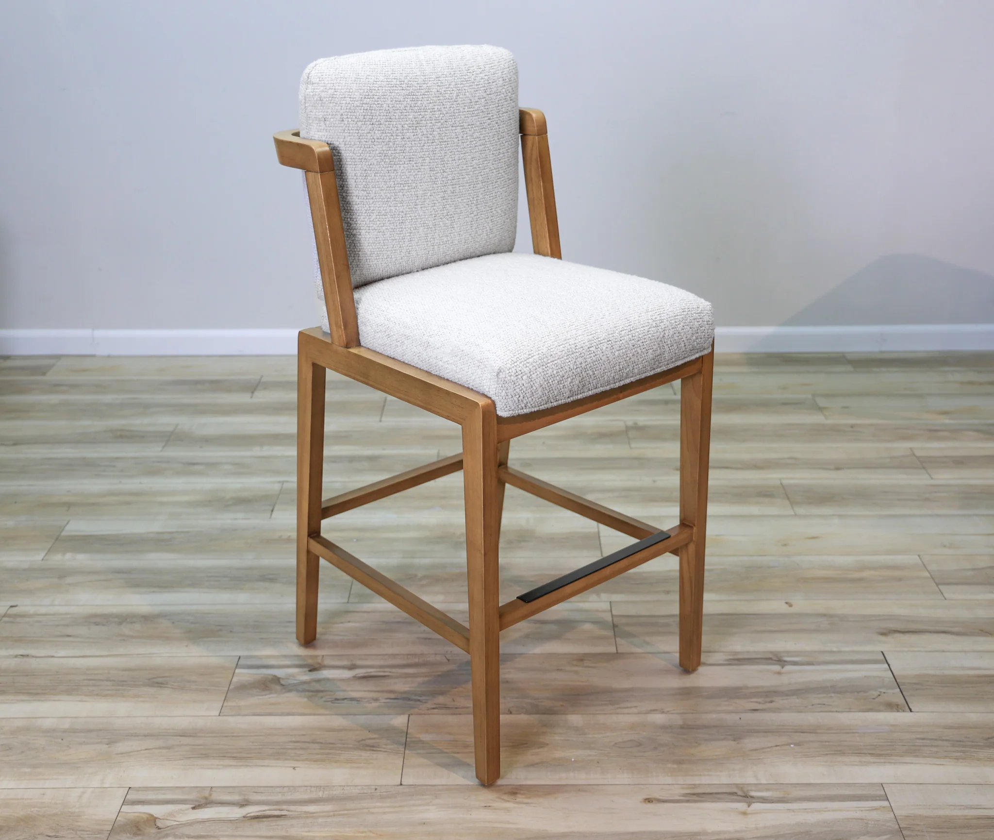 James Barstool - Image 3