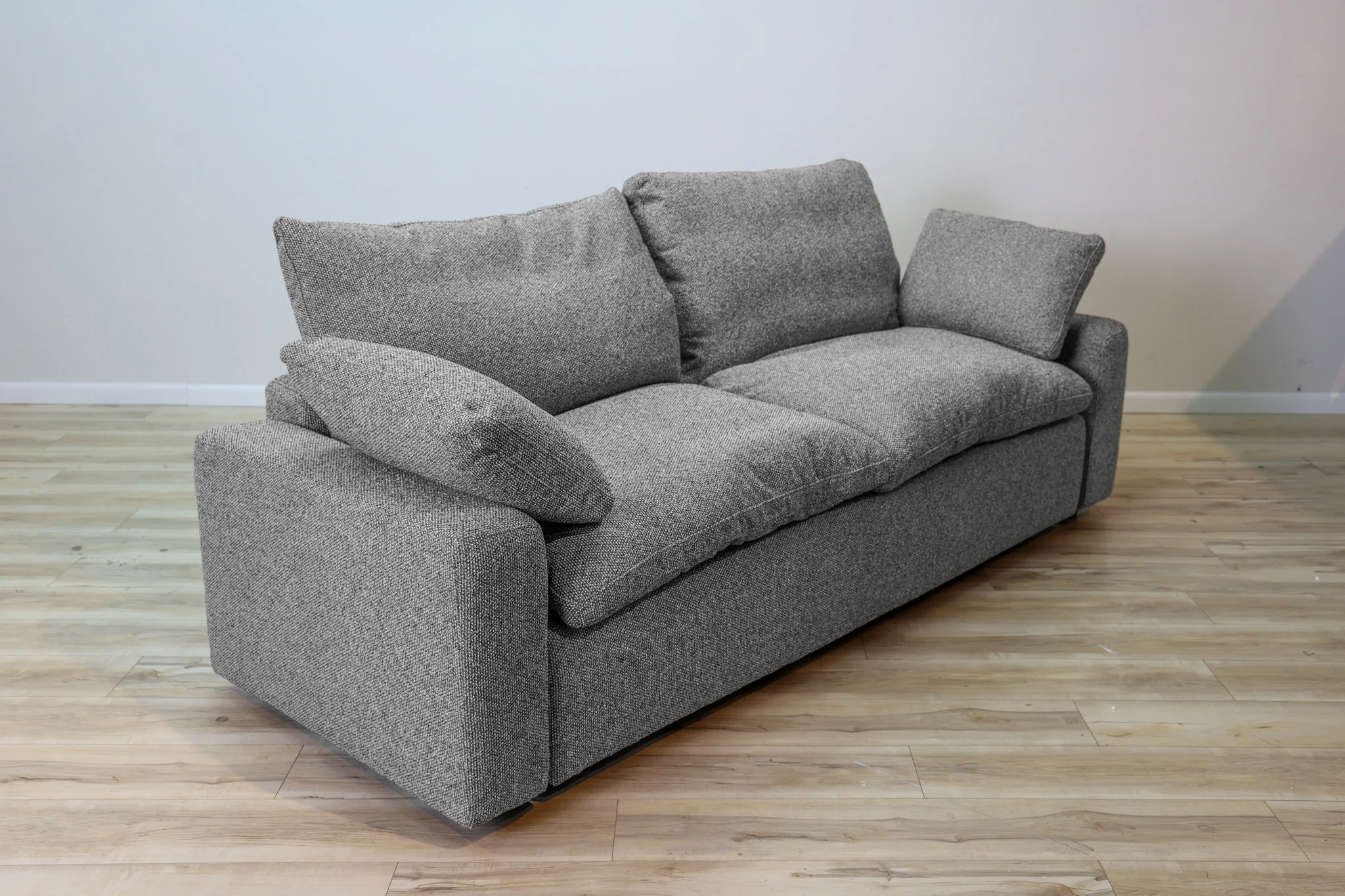 Julian Sleeper Sofa - Image 9