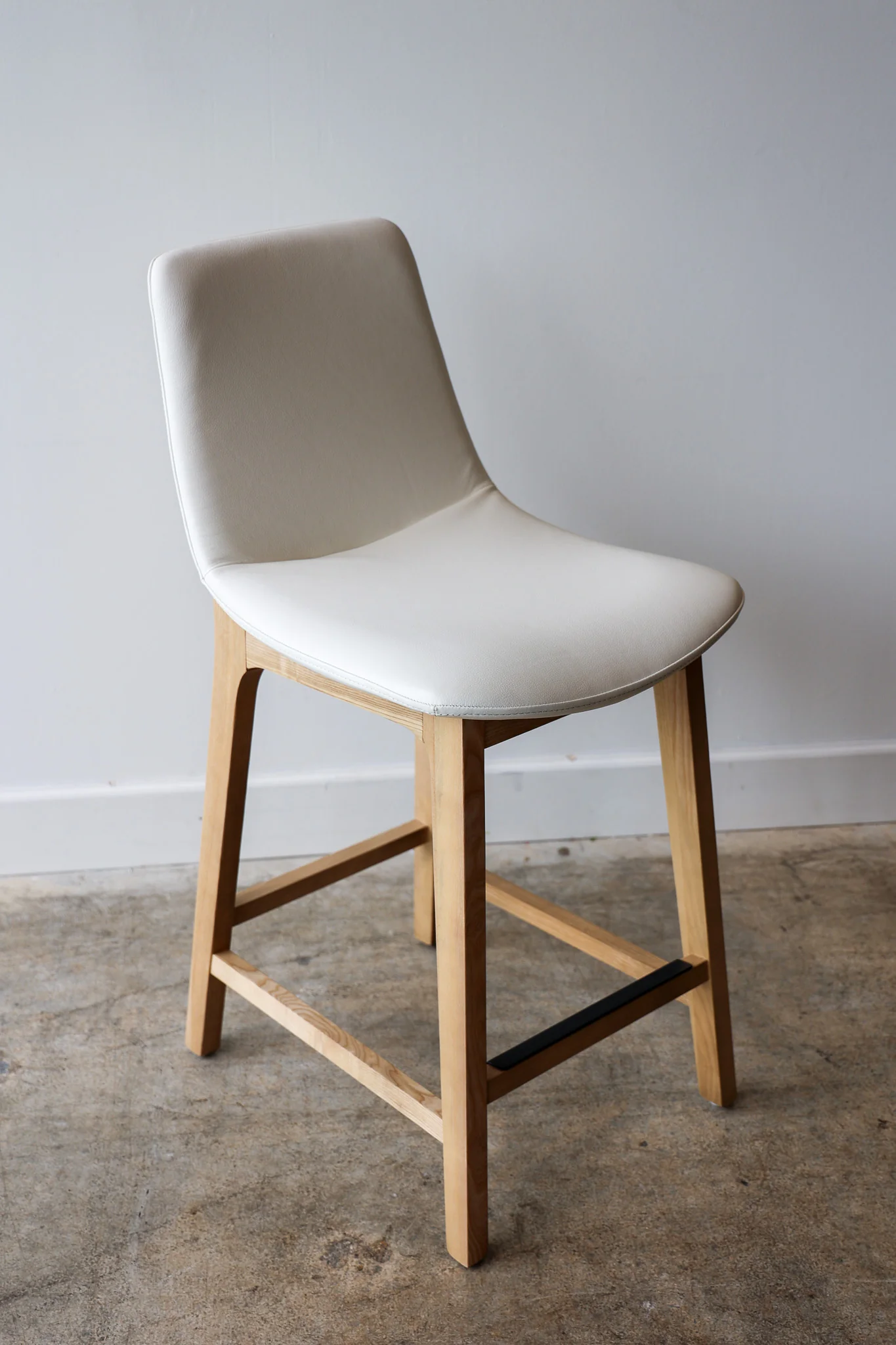 Noble Counter Stool - Image 3