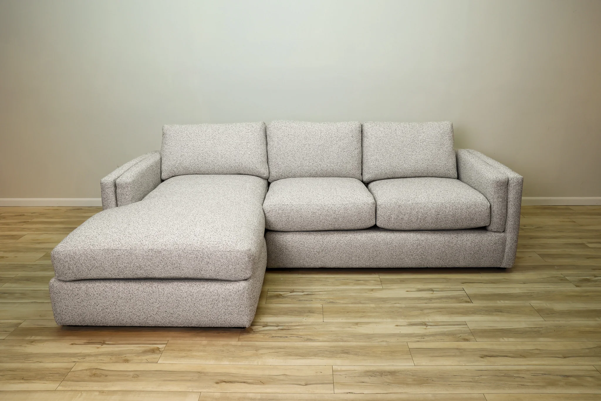 Pierce Two Piece Sectional - Image 5