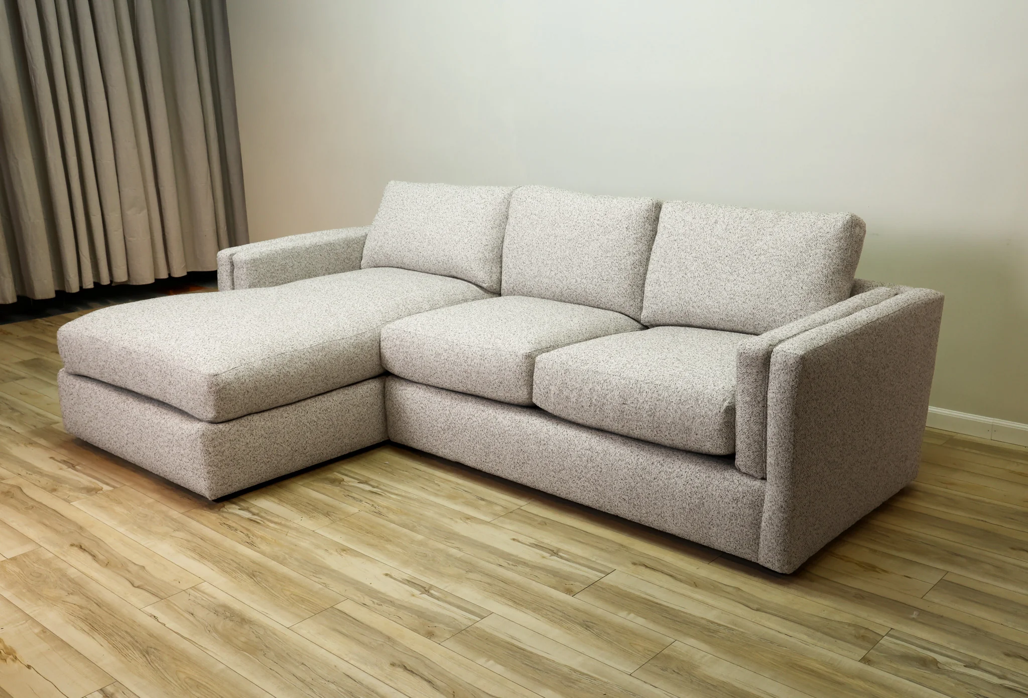 Pierce Two Piece Sectional - Image 6